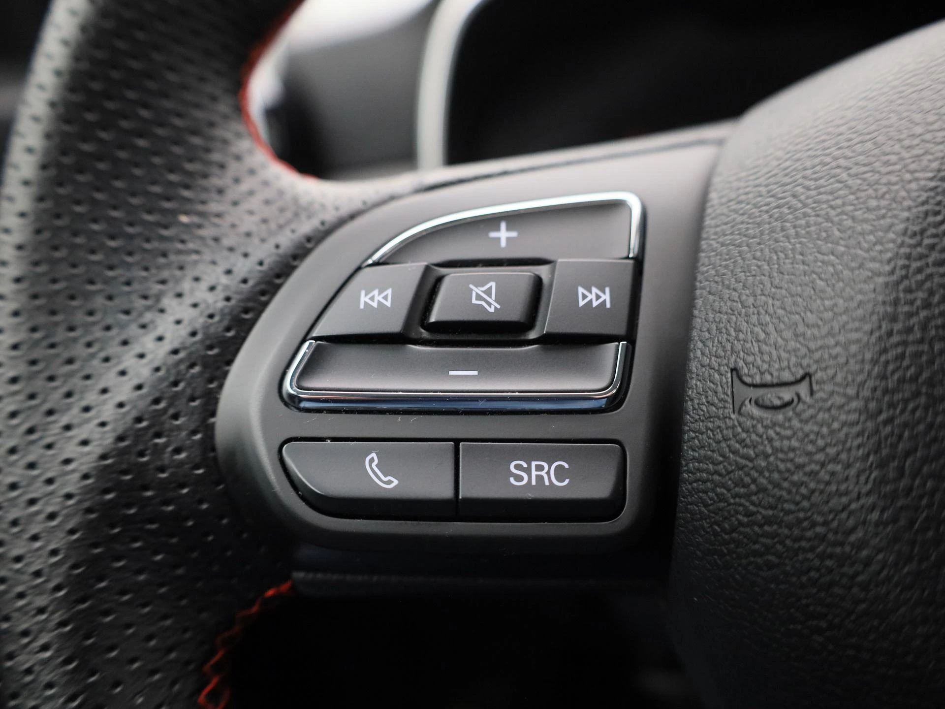 MG-ZS EV-image-19