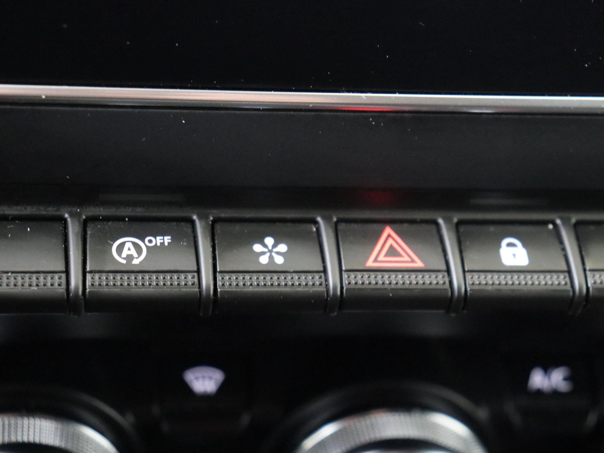 Renault-Clio-image-24