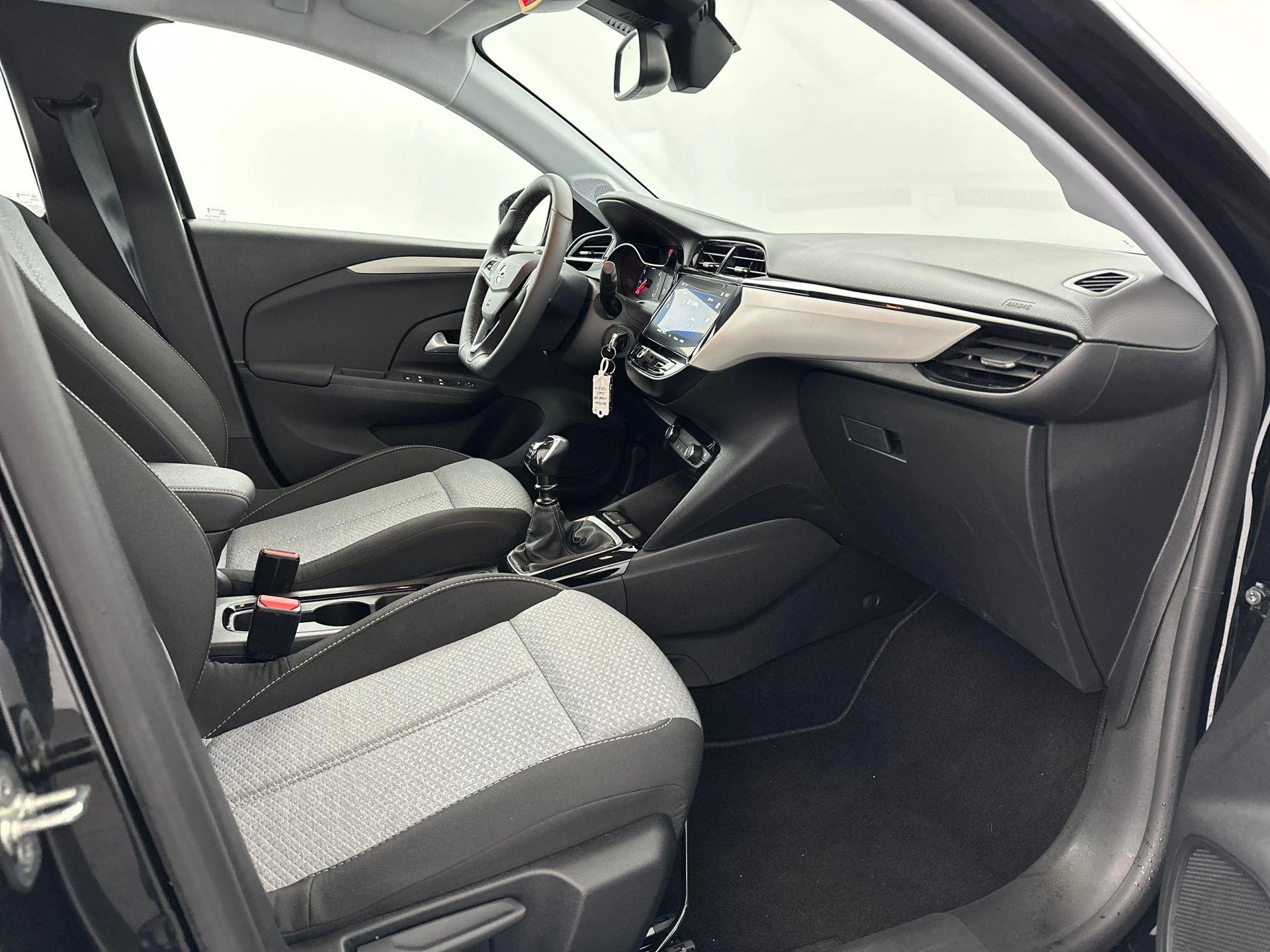 Opel-Corsa-image-19