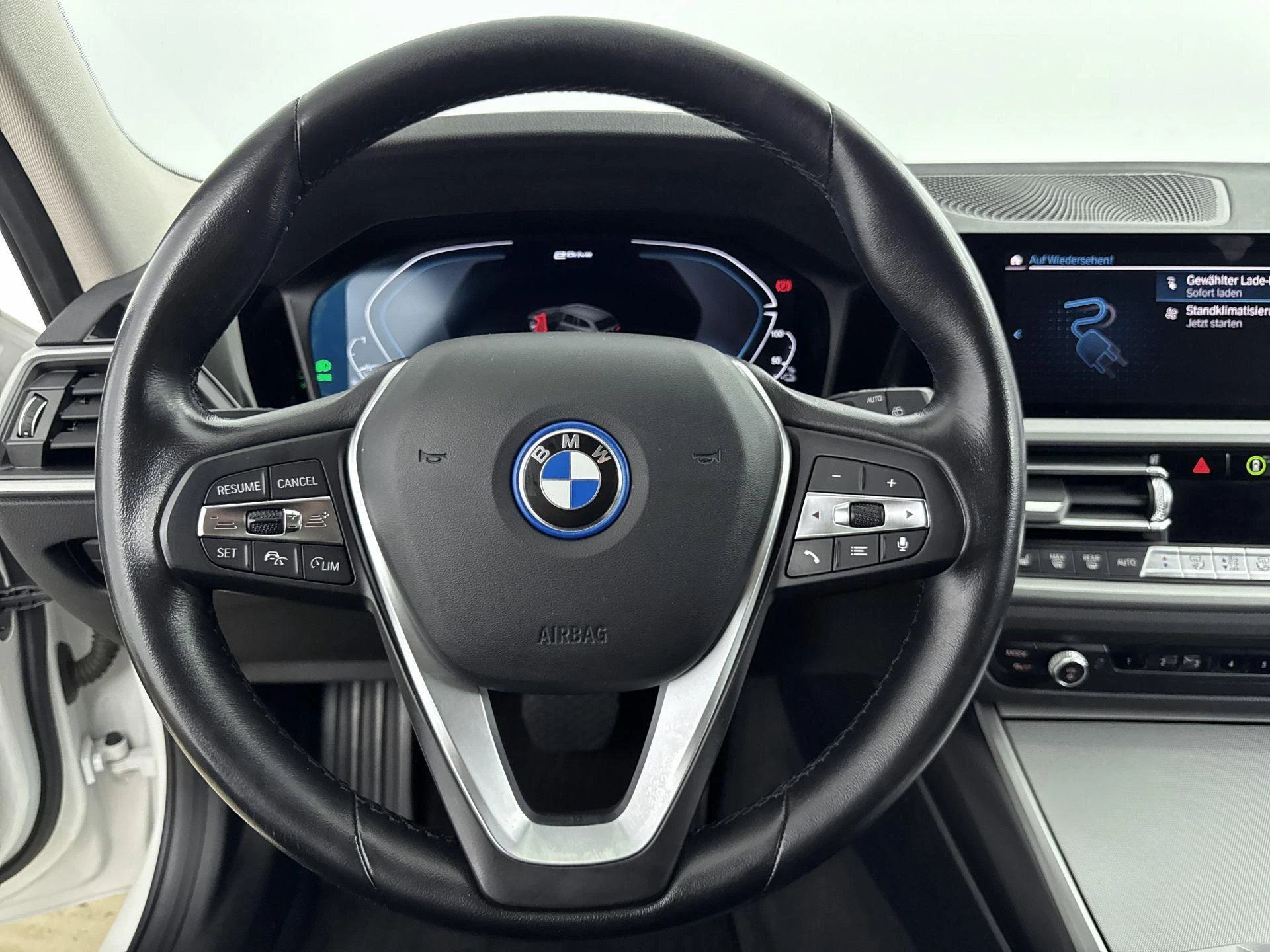 BMW-3 Serie-image-27
