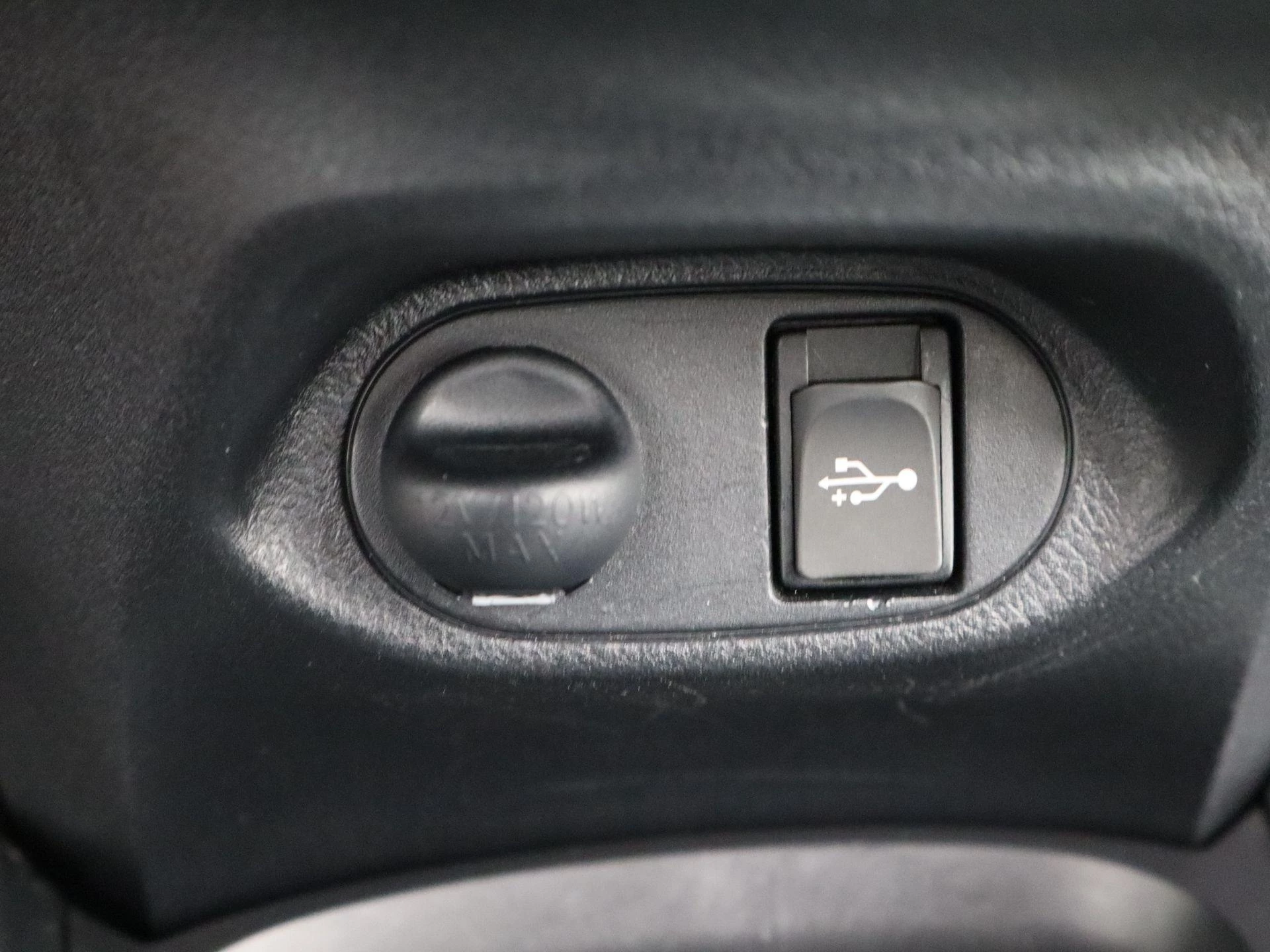 Toyota Yaris 1.5 Hybrid Trend Automaat |