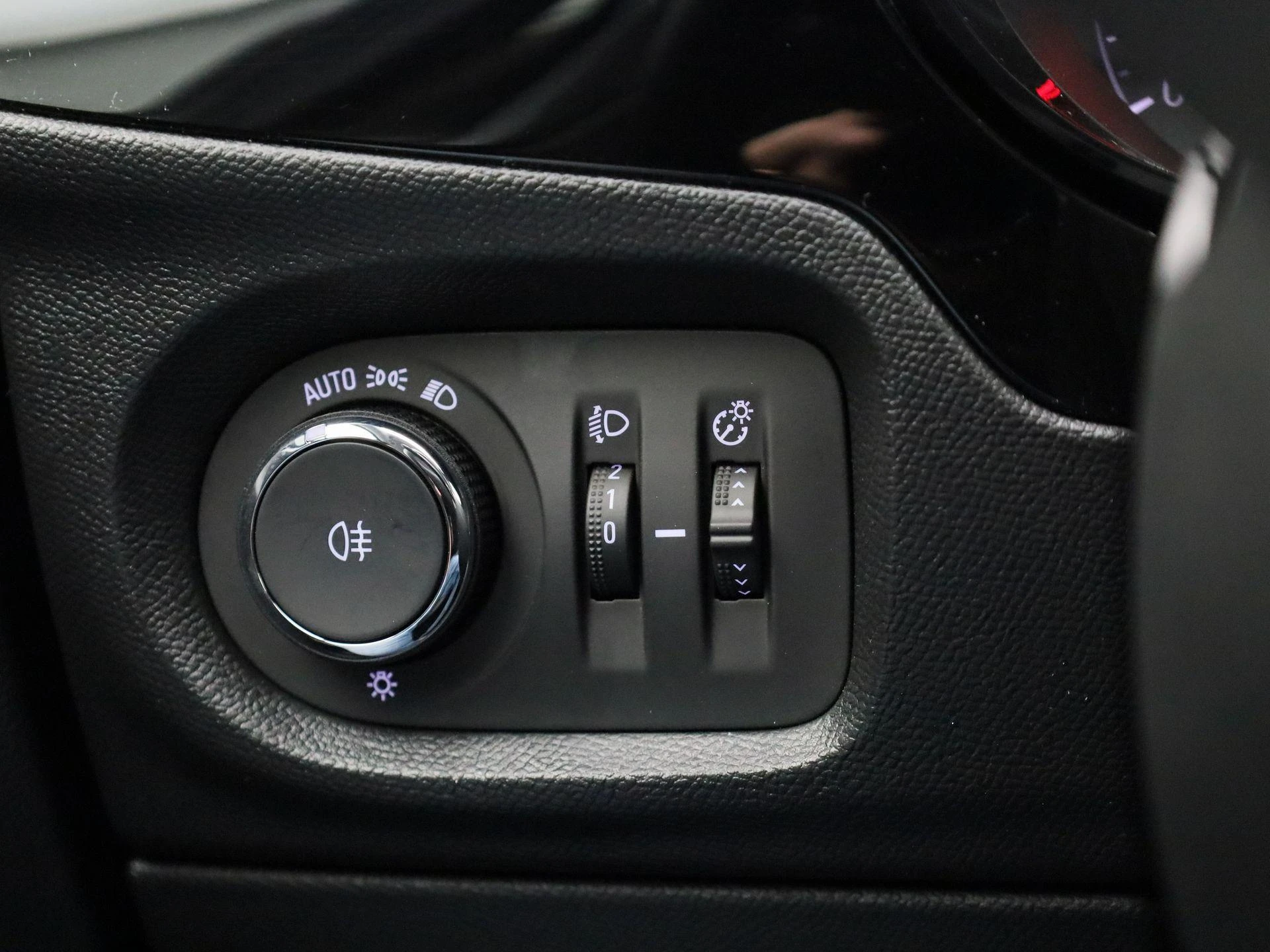 Opel-Corsa-image-19