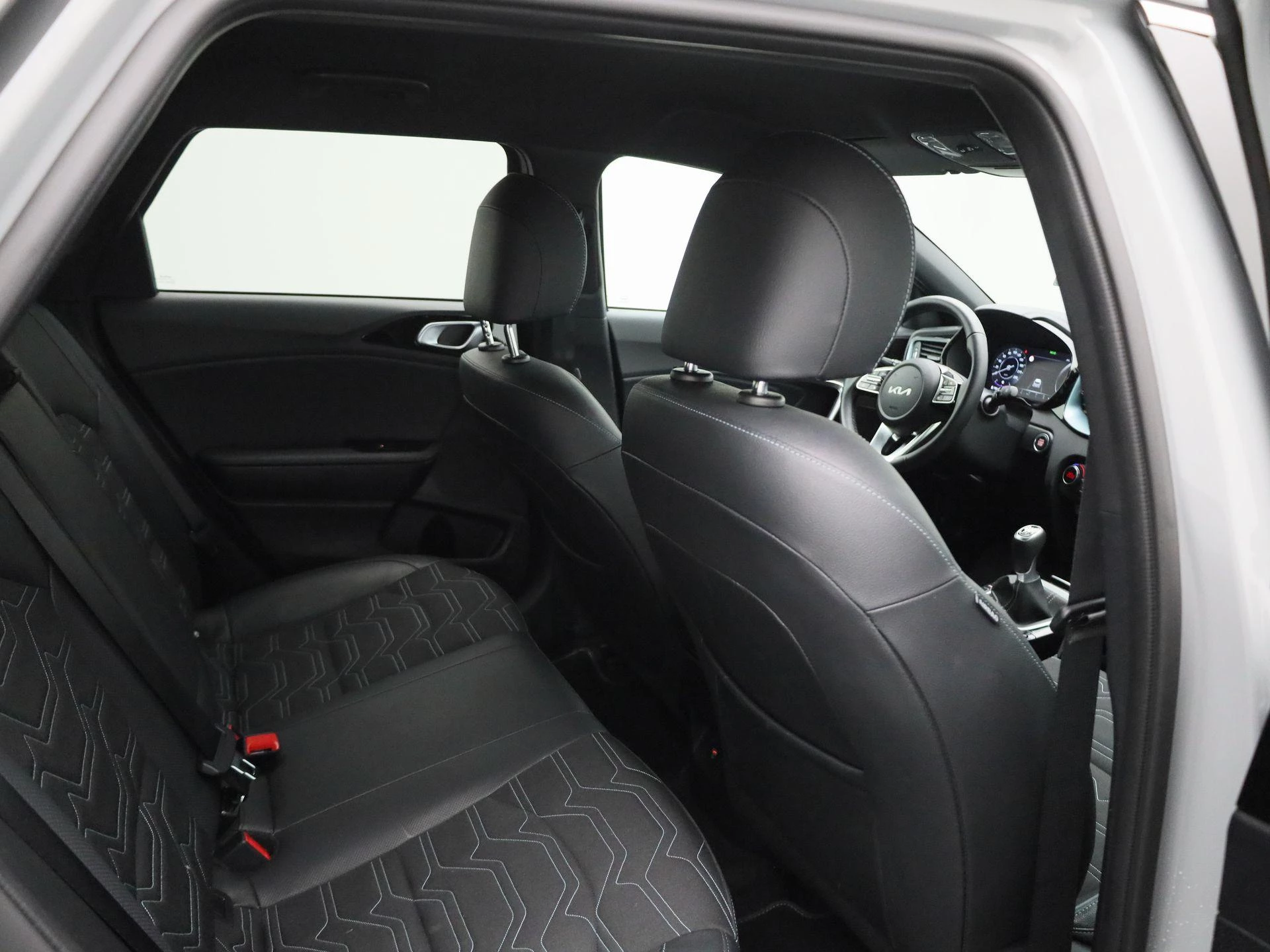 Kia-Ceed Sportswagon-image-36