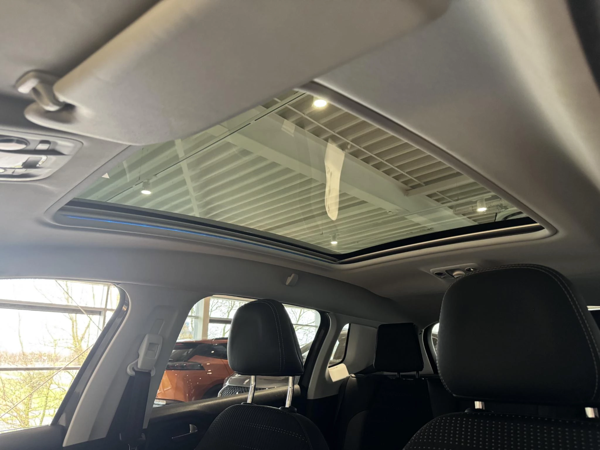 Peugeot-2008-image-9