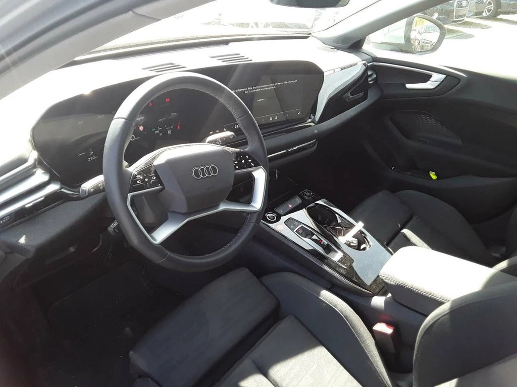 Audi A5 Avant TDI 150 kW S tronic *ACC*0,99%* GWF