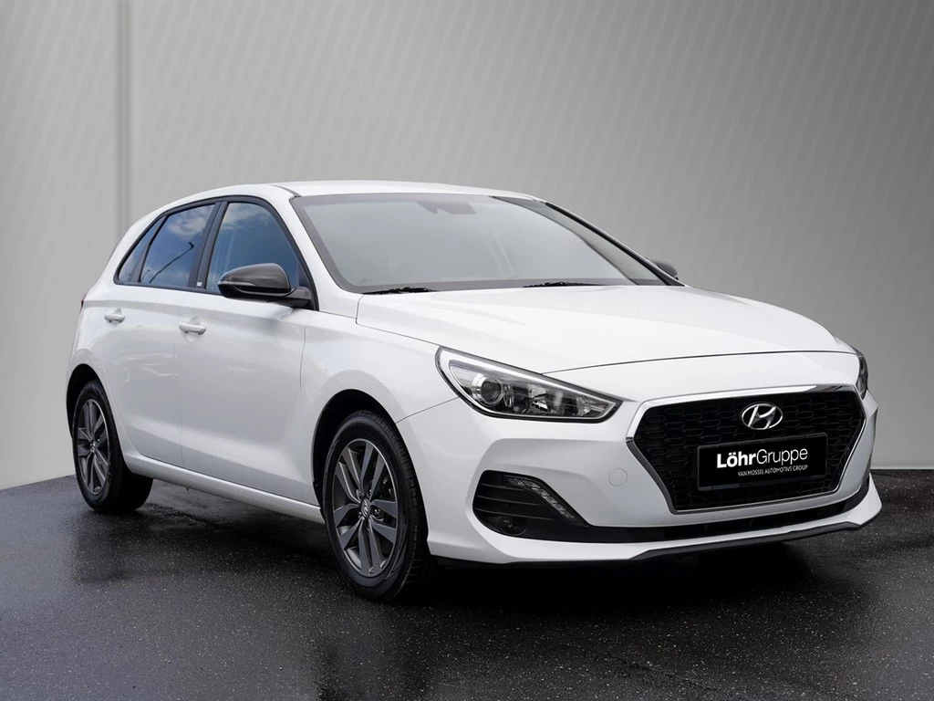 Hyundai i30 1.4 YES! Navi PDC Kamera Tempomat