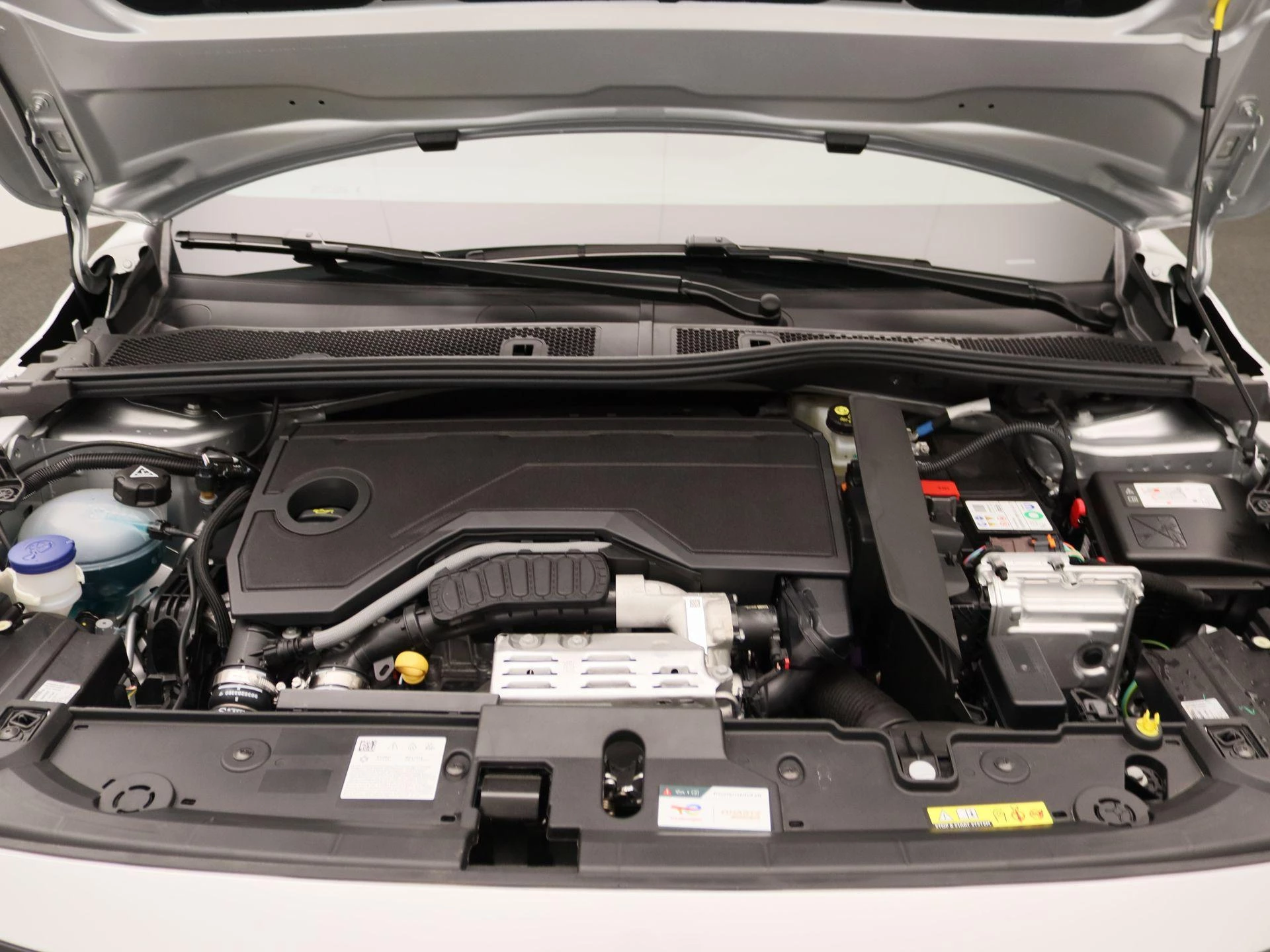 Opel Corsa 1.2 Turbo Hybrid Edition