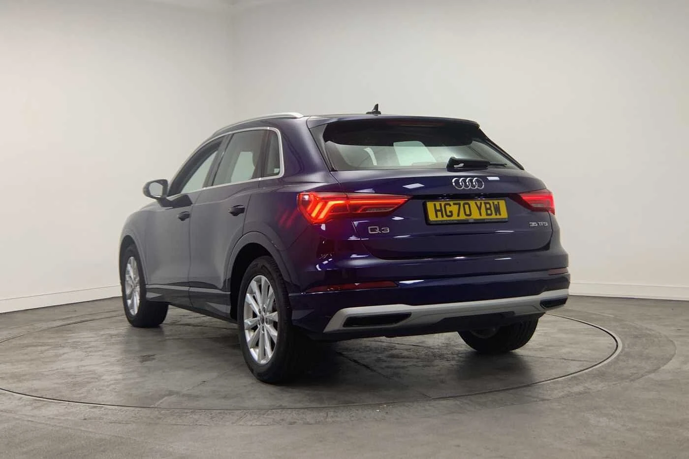 Audi-Q3-image-2