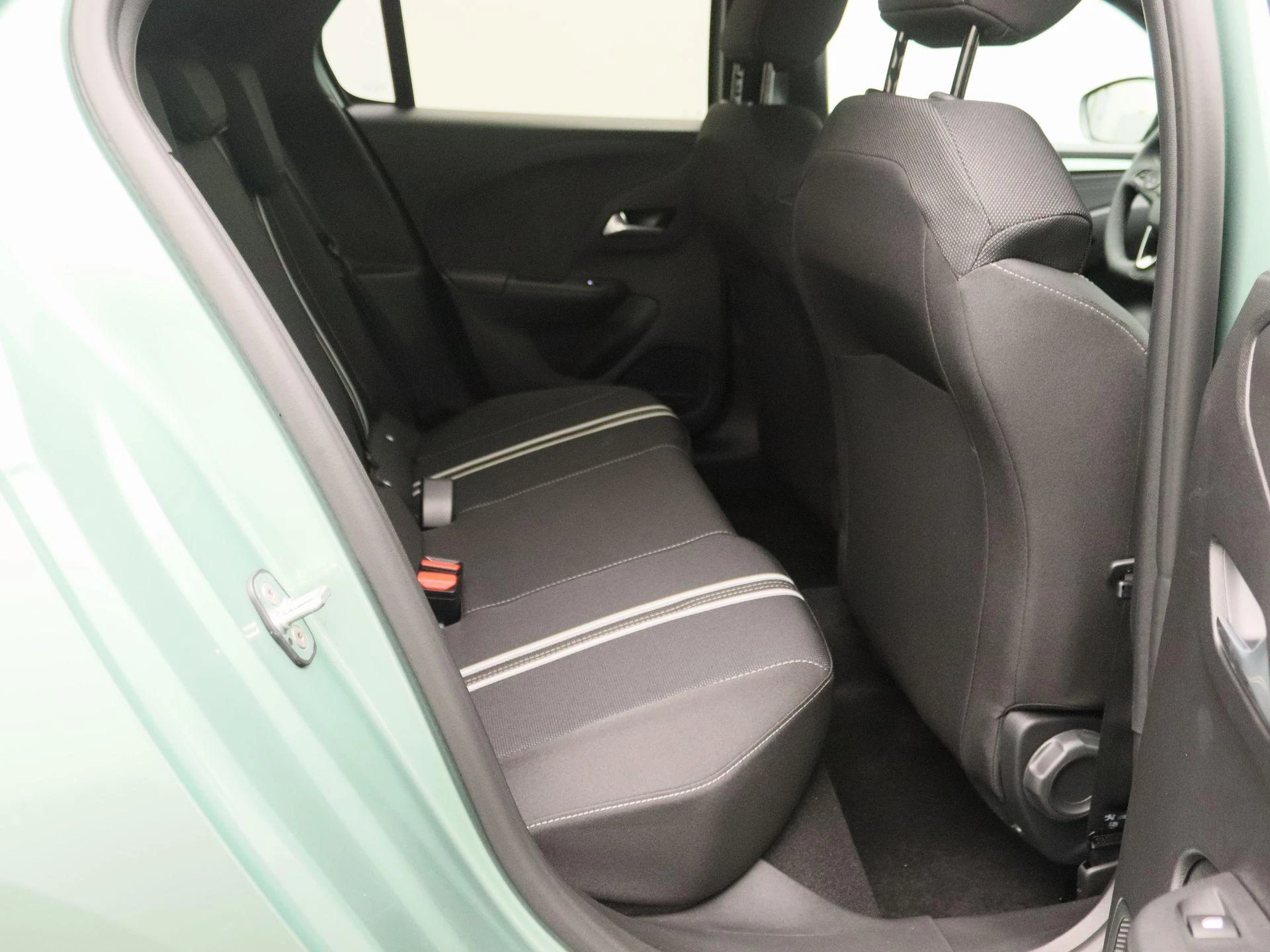 Opel Corsa 1.2 Turbo Yes