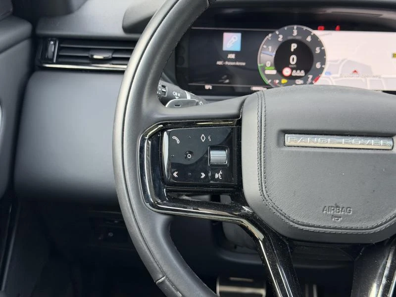 Land Rover-Range Rover Velar-image-17