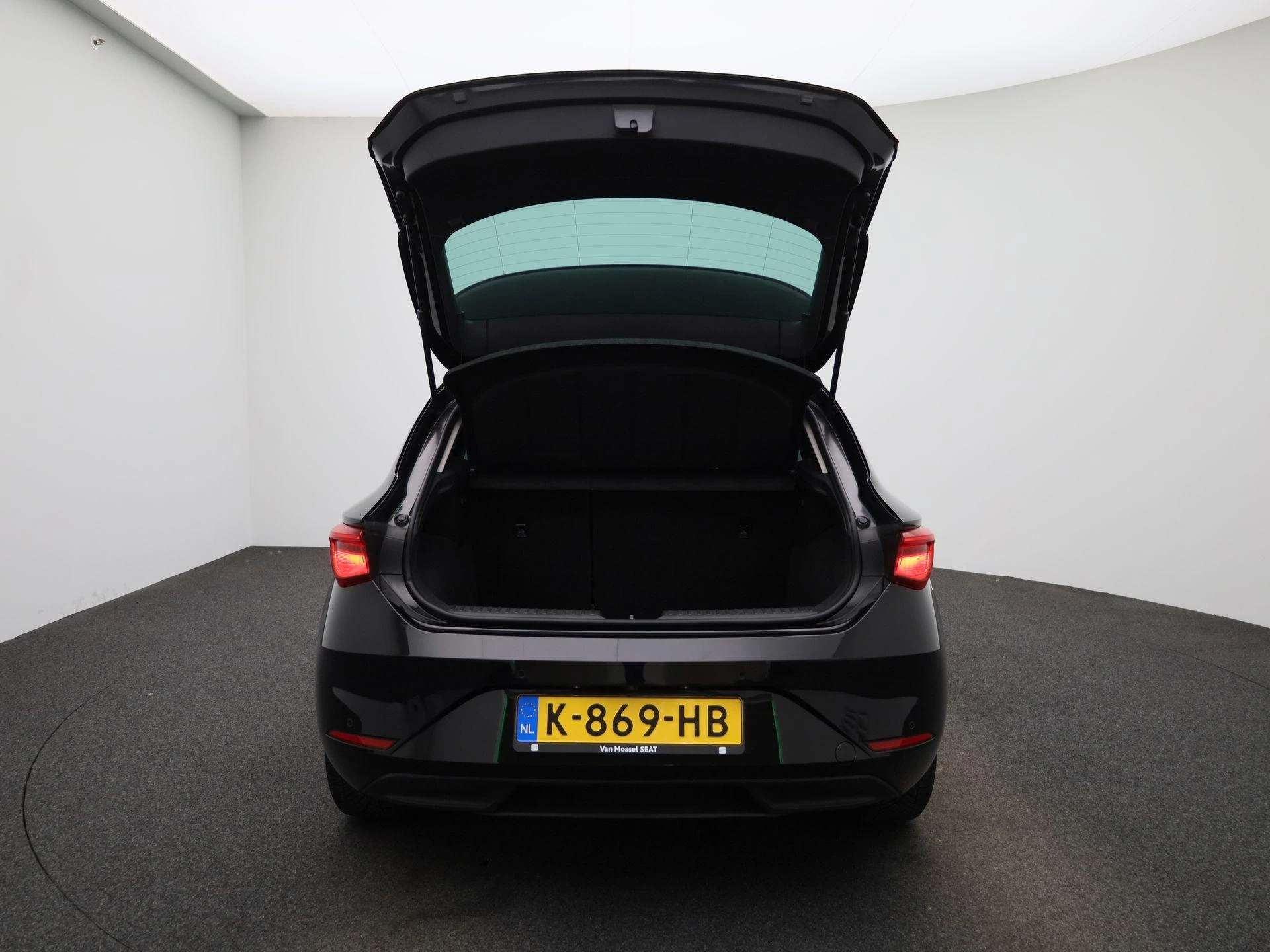 SEAT-Leon-image-10