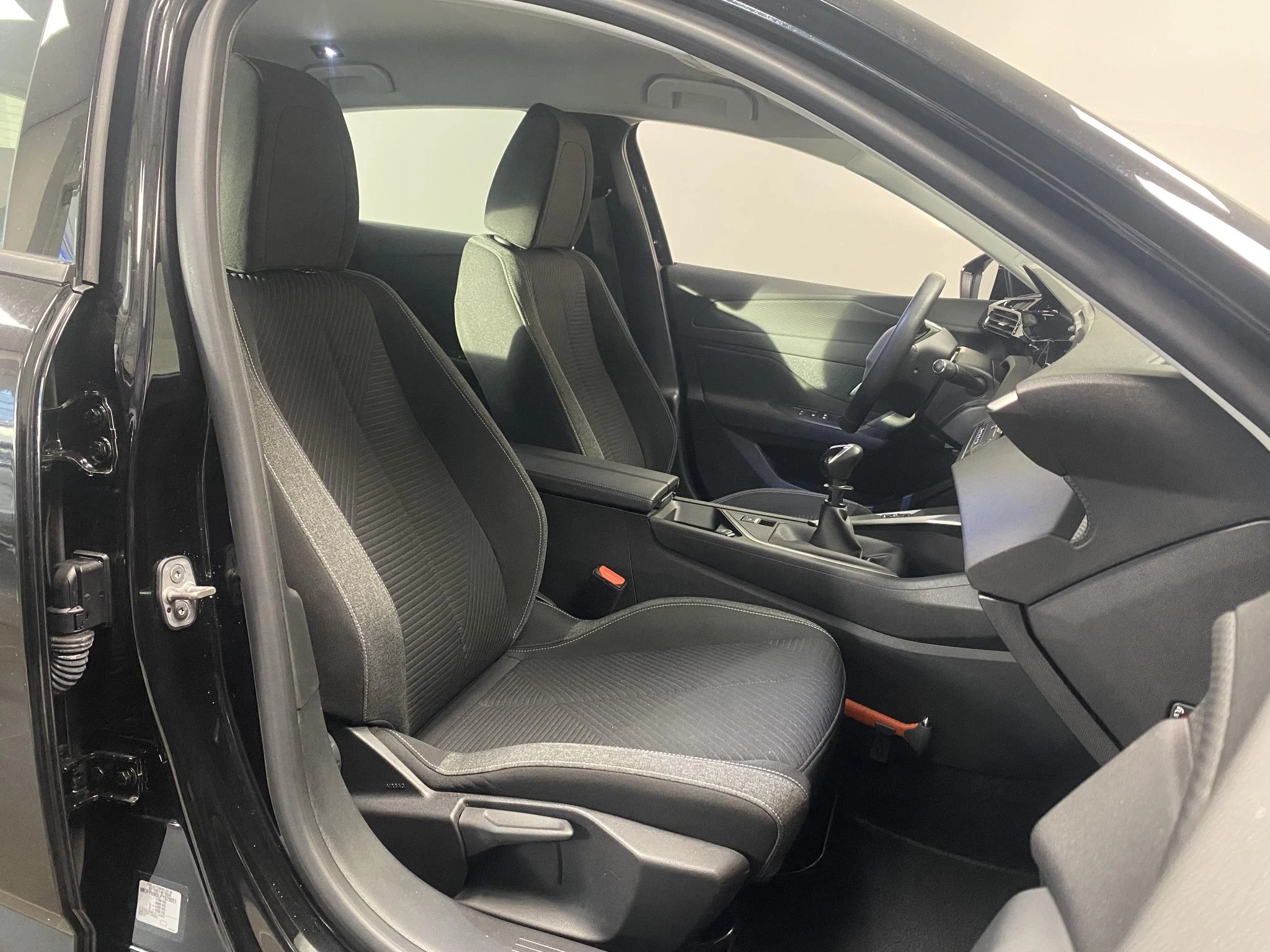 Peugeot-308-image-6