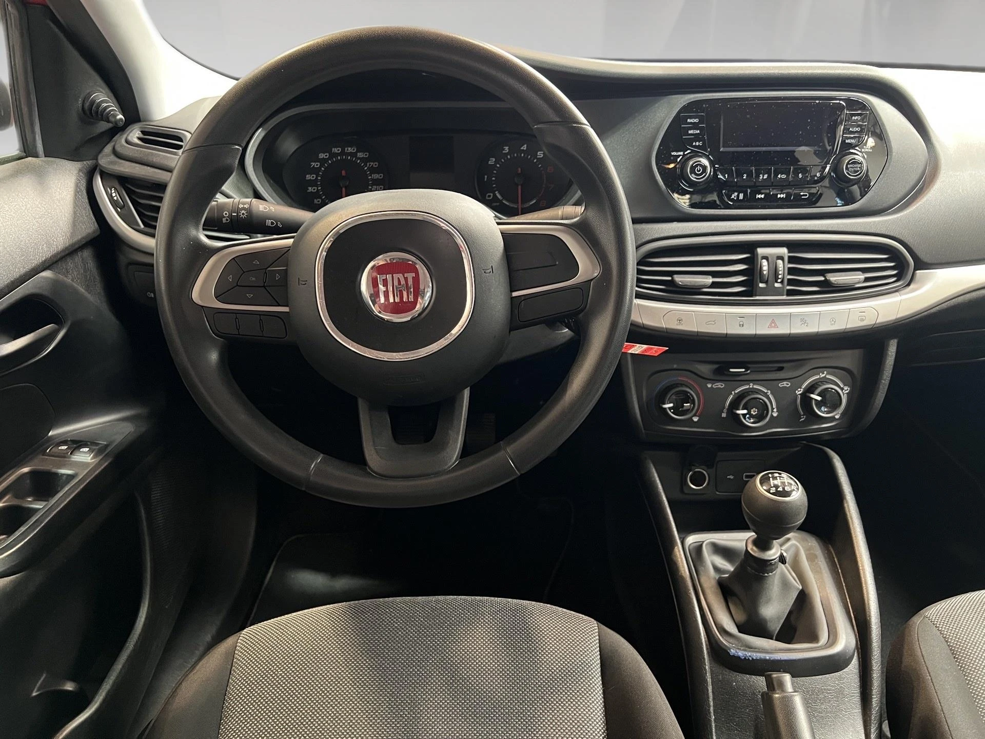 Fiat Tipo 1.4 95ch/pk Street