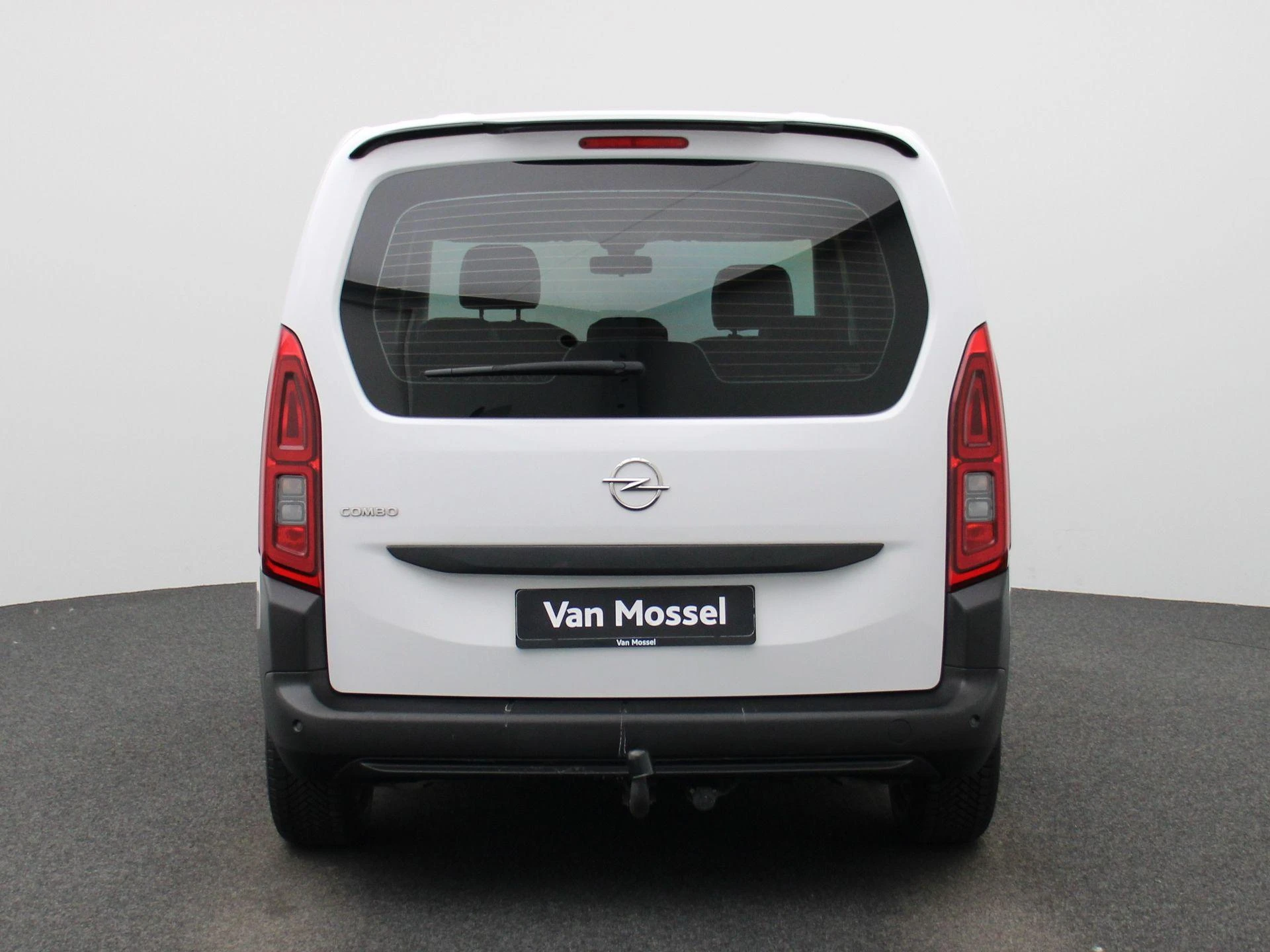 Opel-Combo Life-image-4