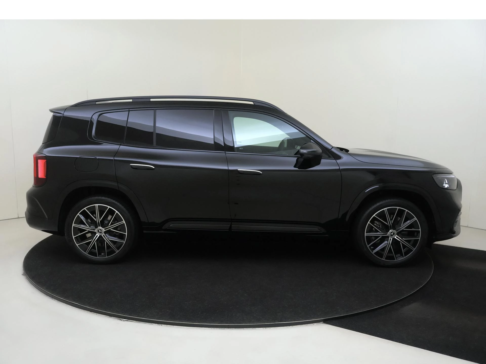 Mercedes-Benz GLB 250+ Business Solution AMG 85.5 kWh