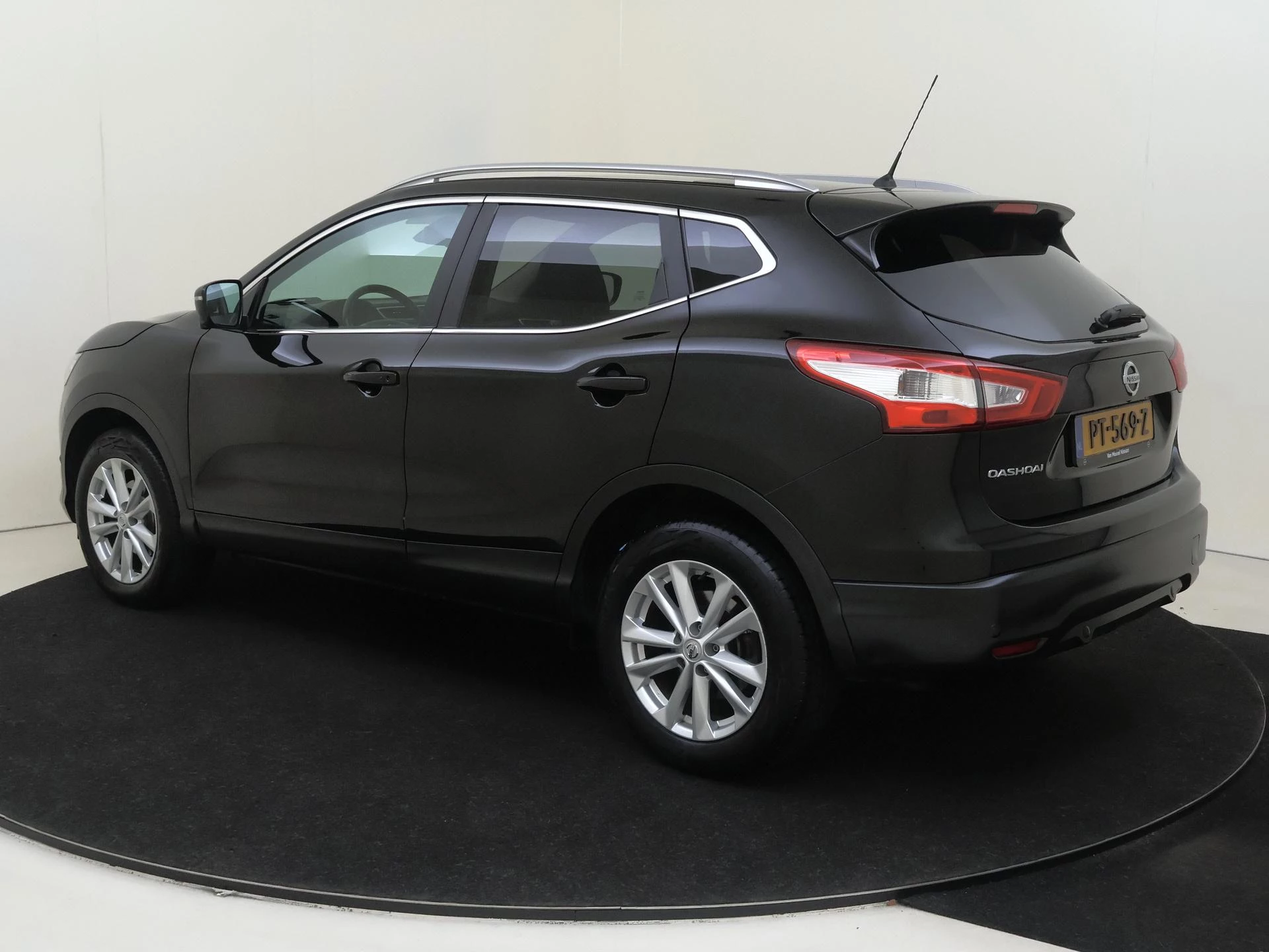 Nissan-QASHQAI-image-2