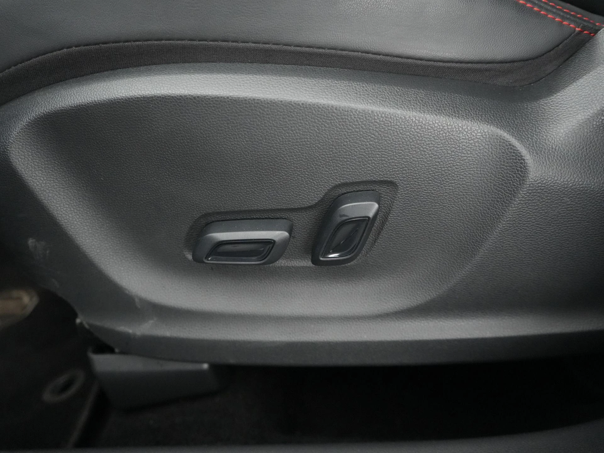 MG-ZS-image-16