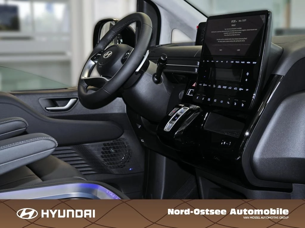 Hyundai Staria HEV 7-Sitzer Signature 360 4xSHZ ACC AUT