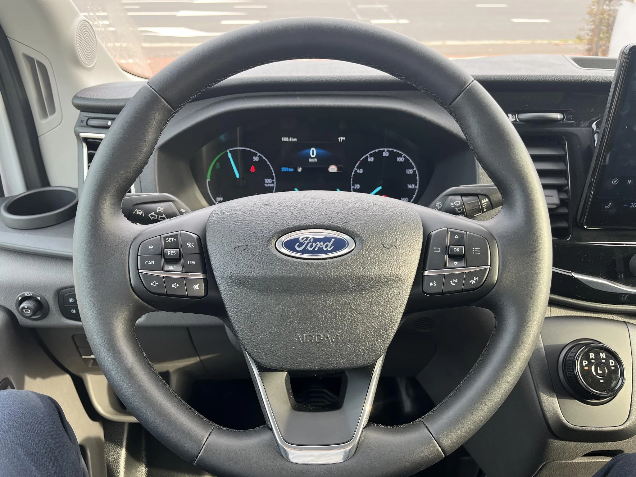 Ford-E-Transit-image-20