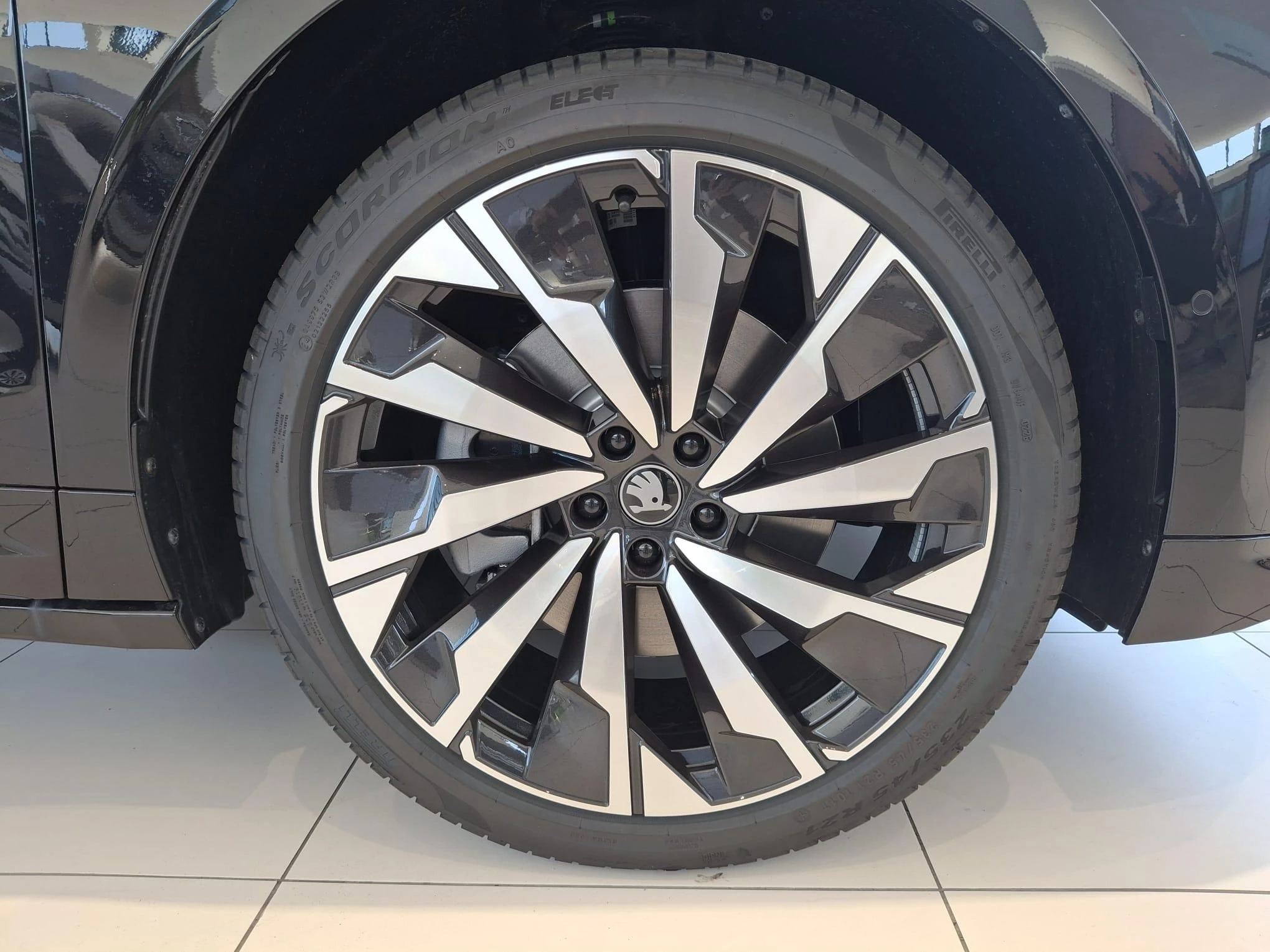 Škoda Enyaq iV 85 Sportline 286 PK