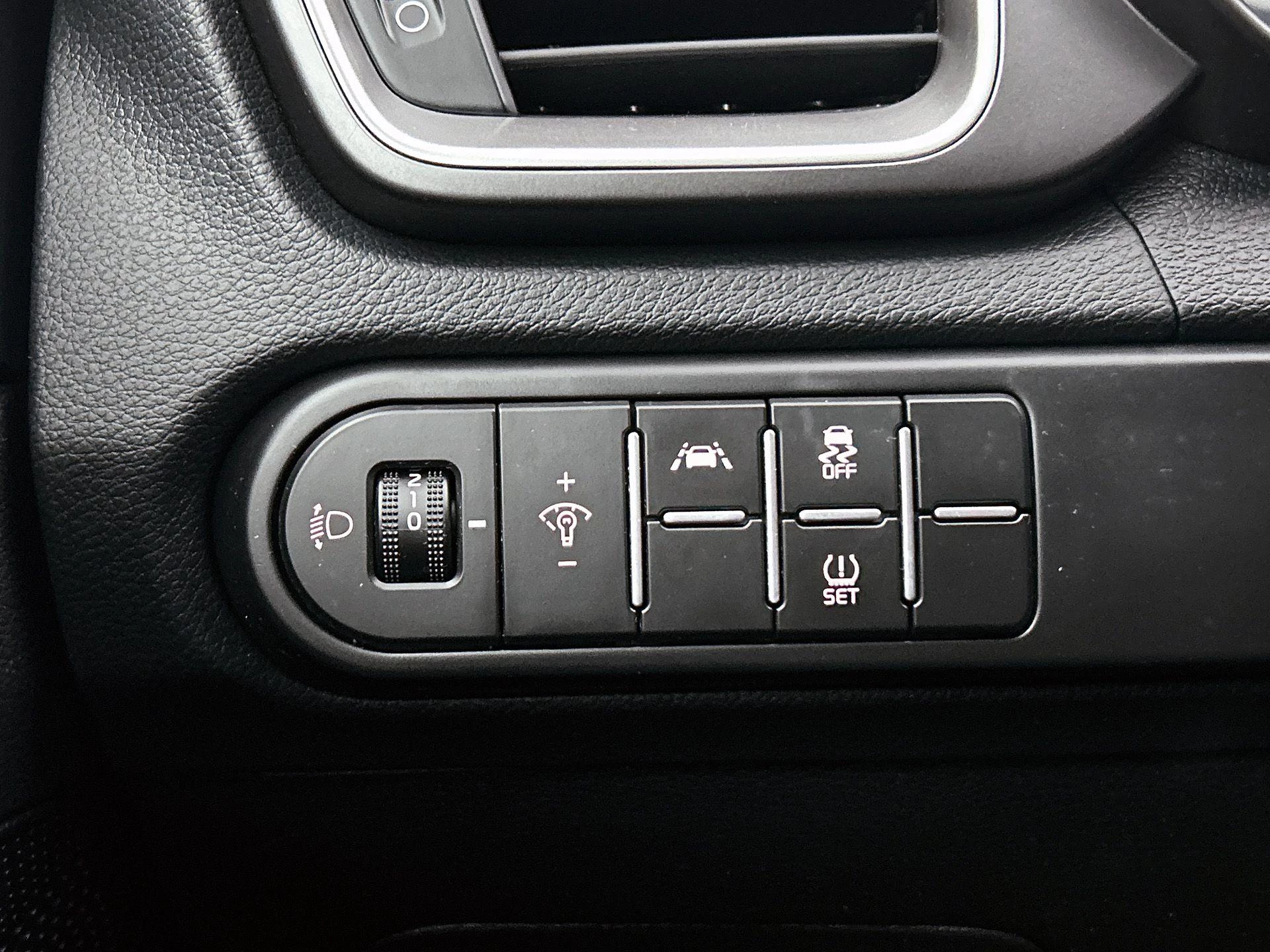 Kia-XCeed-image-20