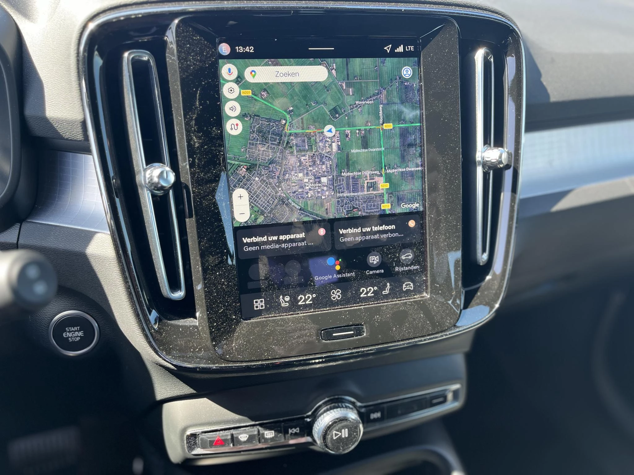 Volvo-XC40-image-22