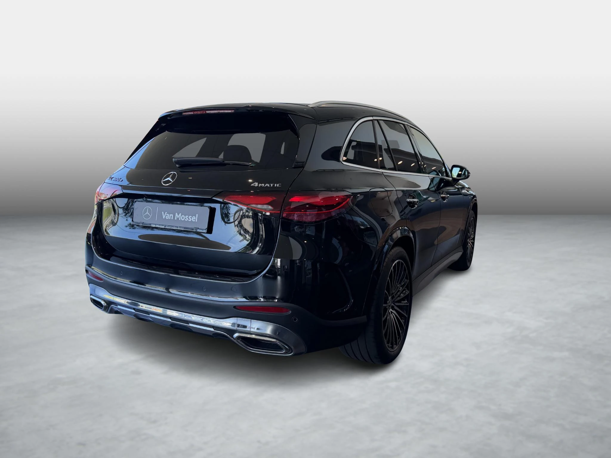 Mercedes-Benz-GLC-image-6