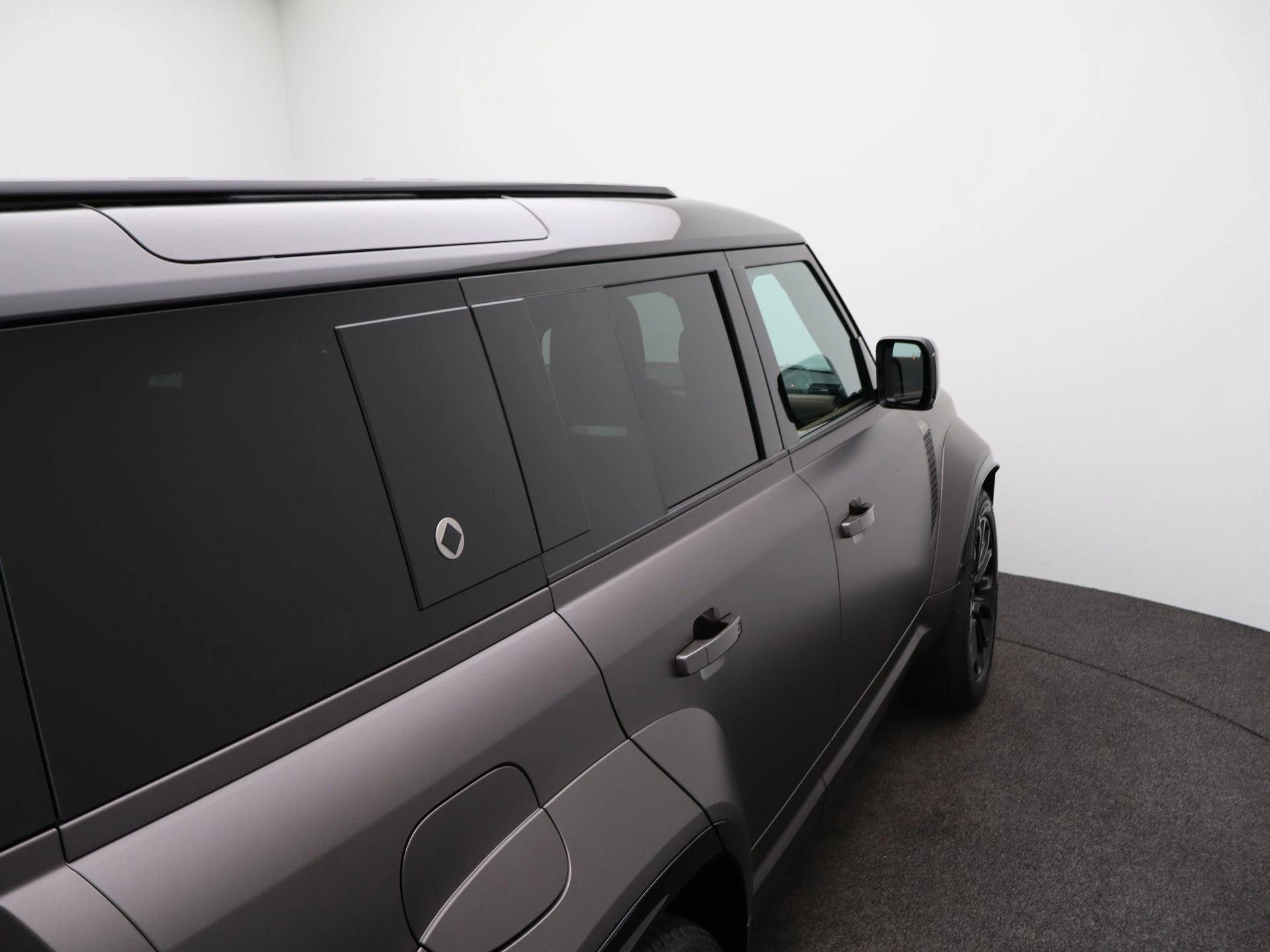 Land Rover Defender 110 4.4 P635 110 Octa