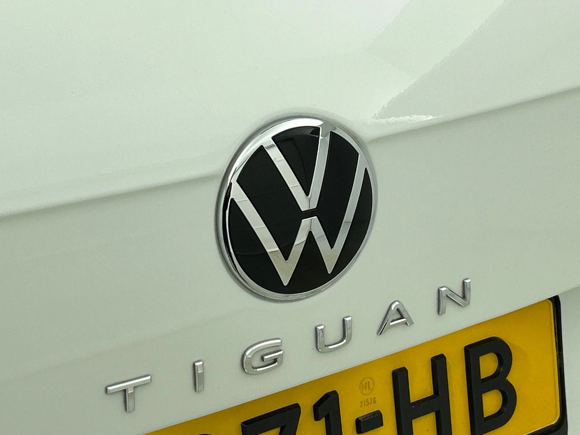 Volkswagen-Tiguan-image-14