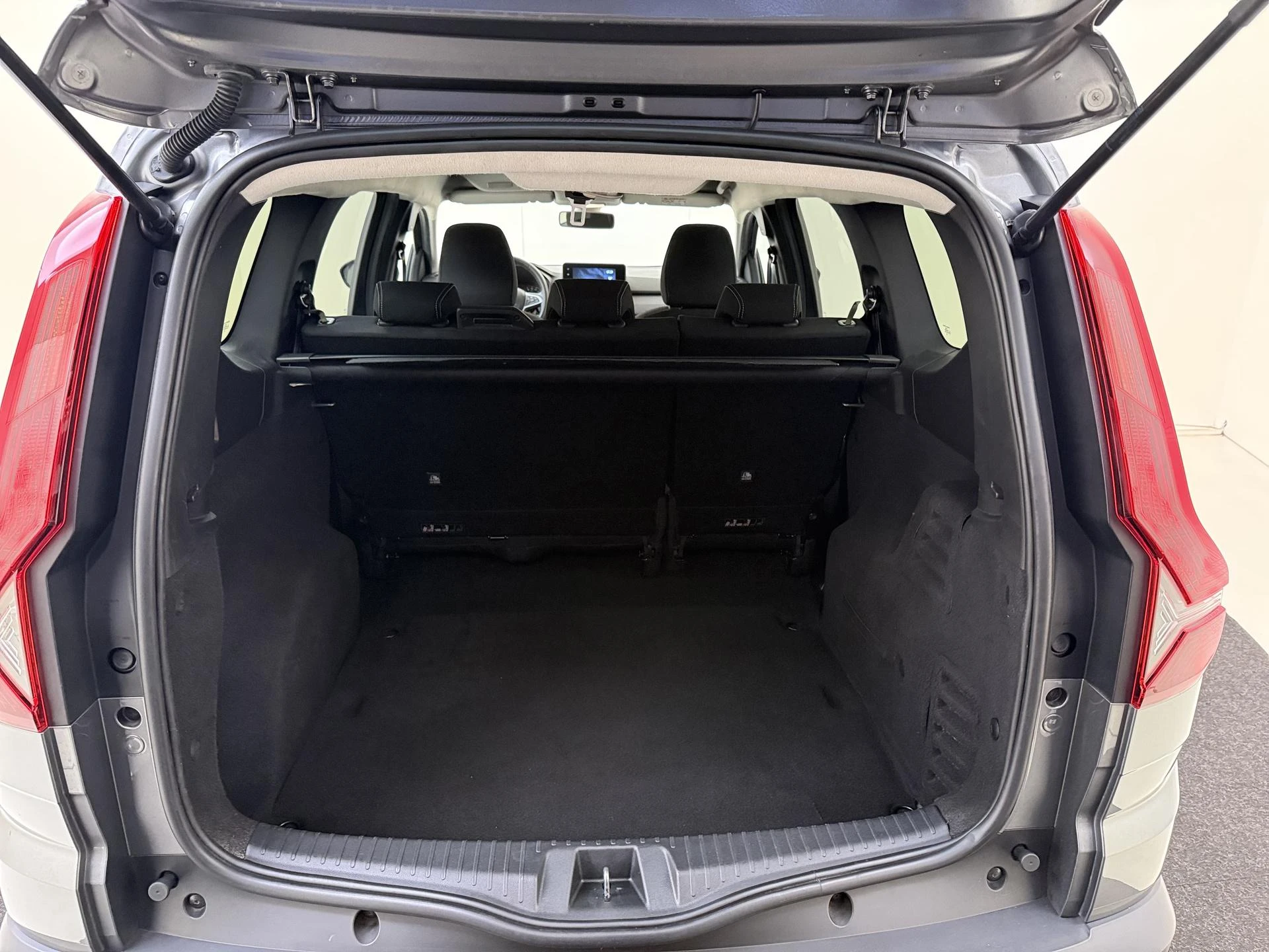 Dacia-Jogger-image-25