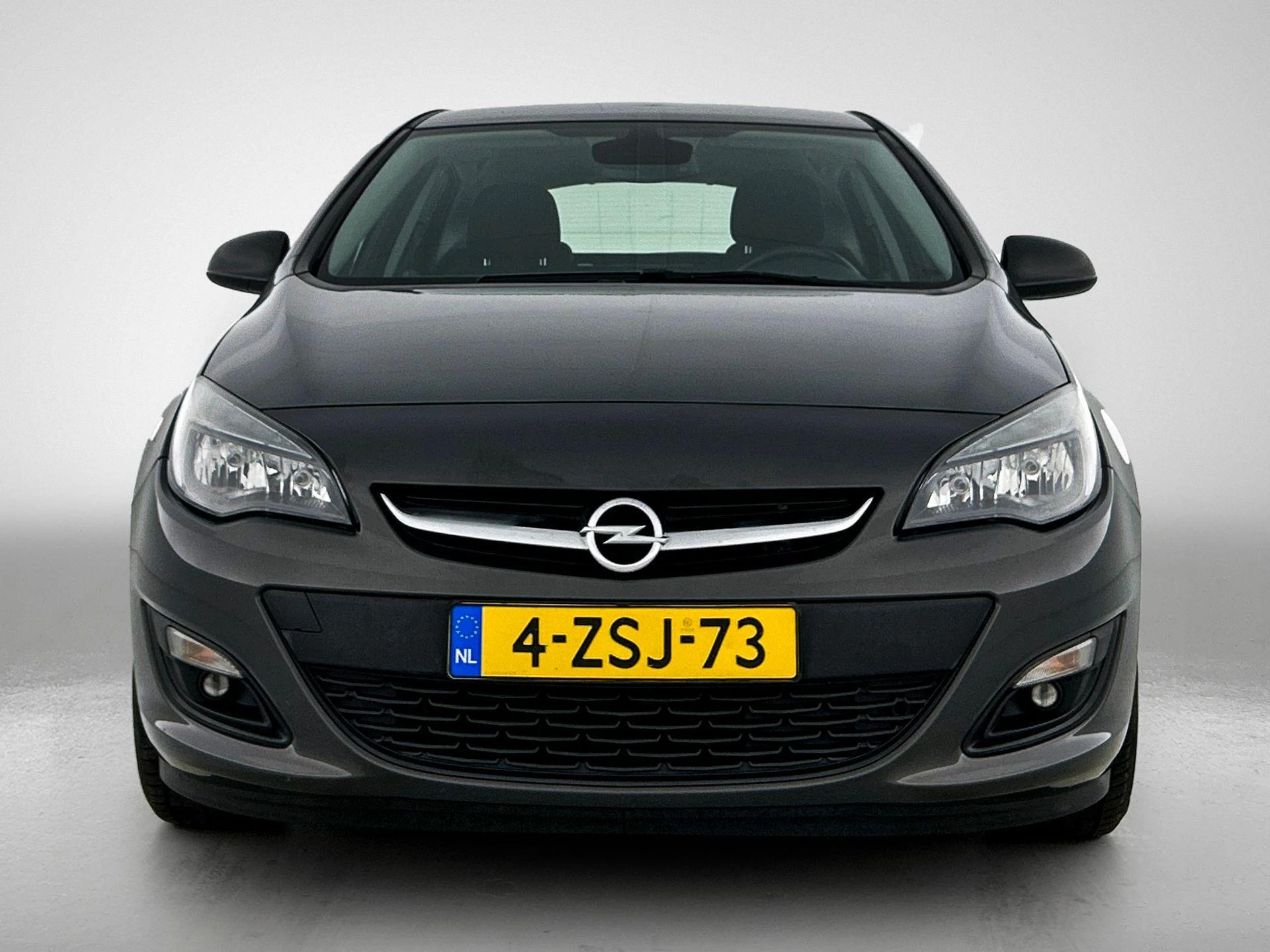 Opel-Astra-image-4