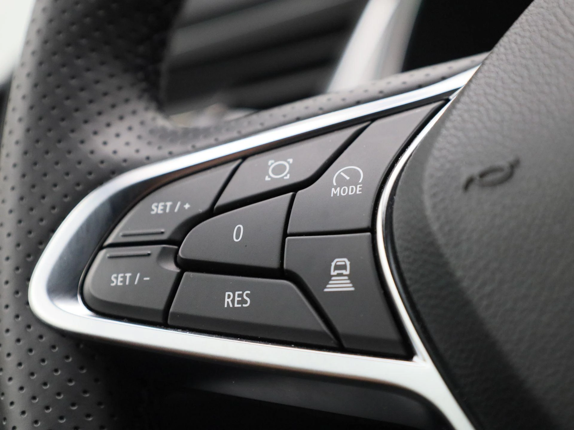 Renault-Captur-image-18