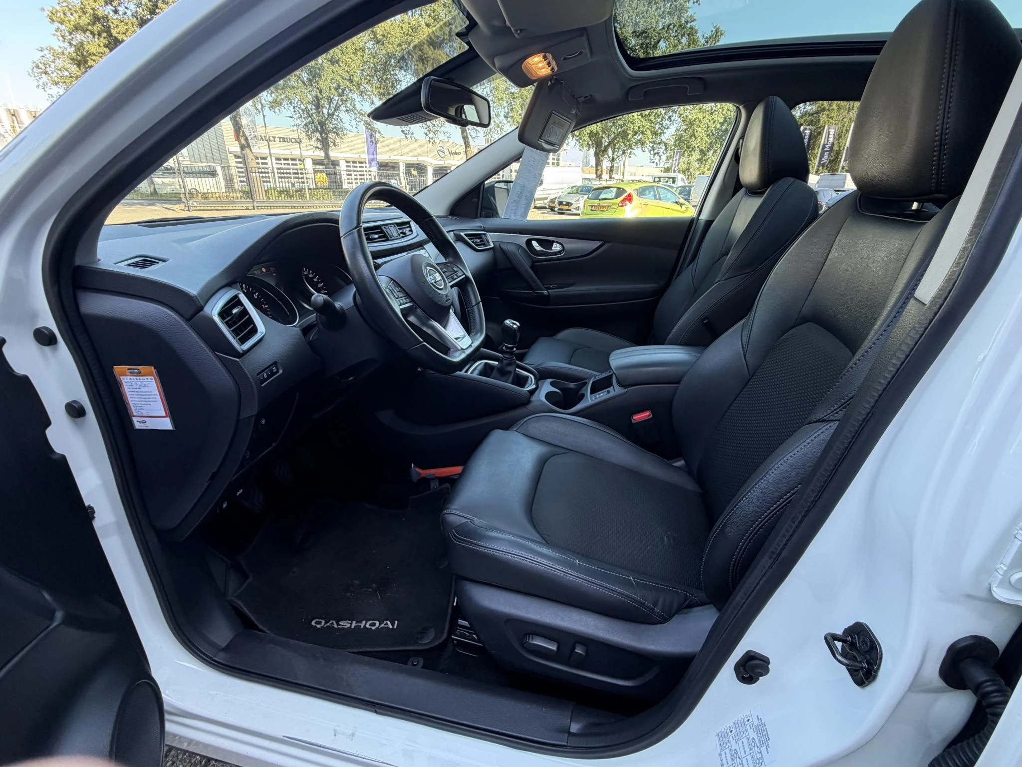 Nissan QASHQAI 1.3 DIG-T Tekna