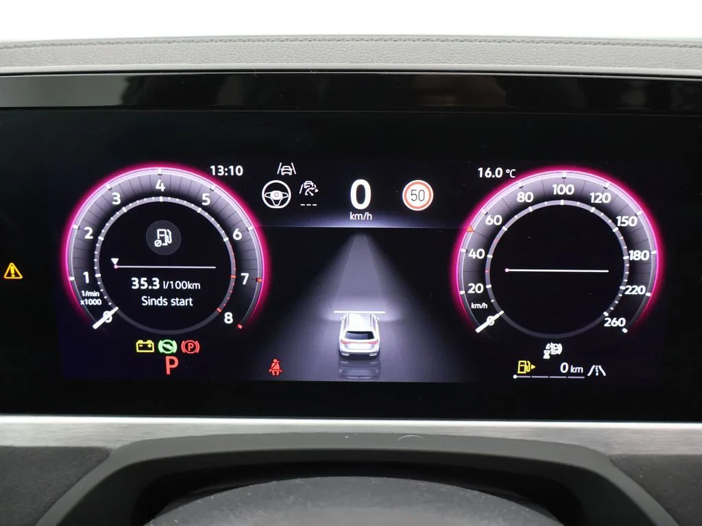 Volkswagen-Passat-image-23