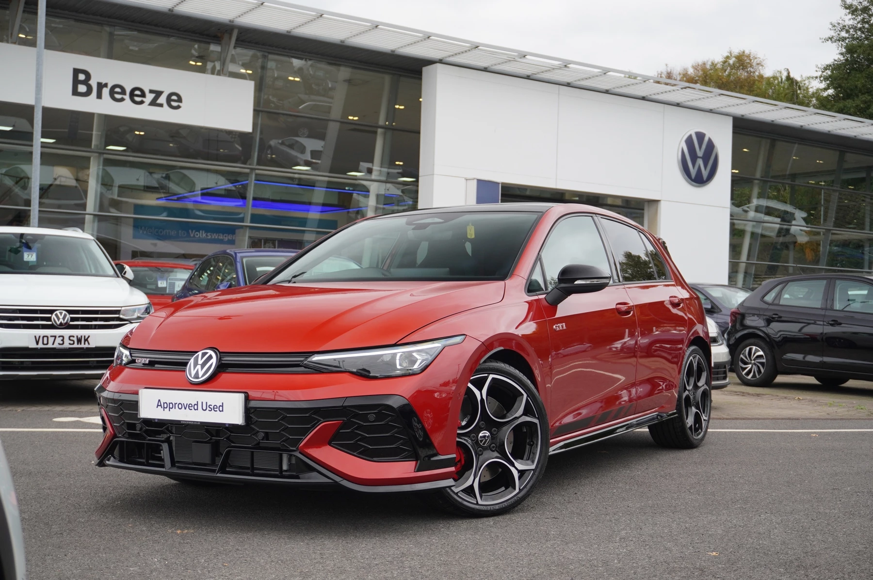 Volkswagen-Golf-image-19