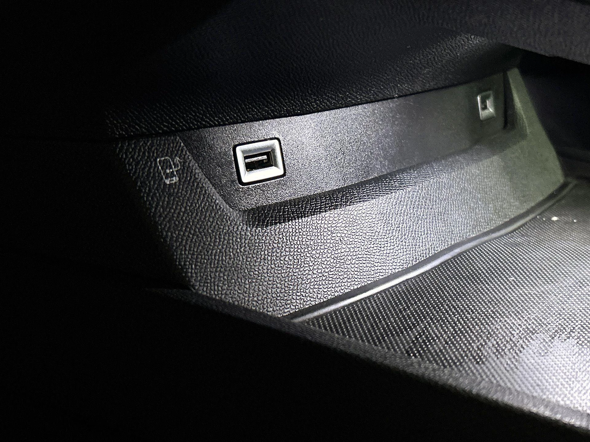 Peugeot-508-image-43