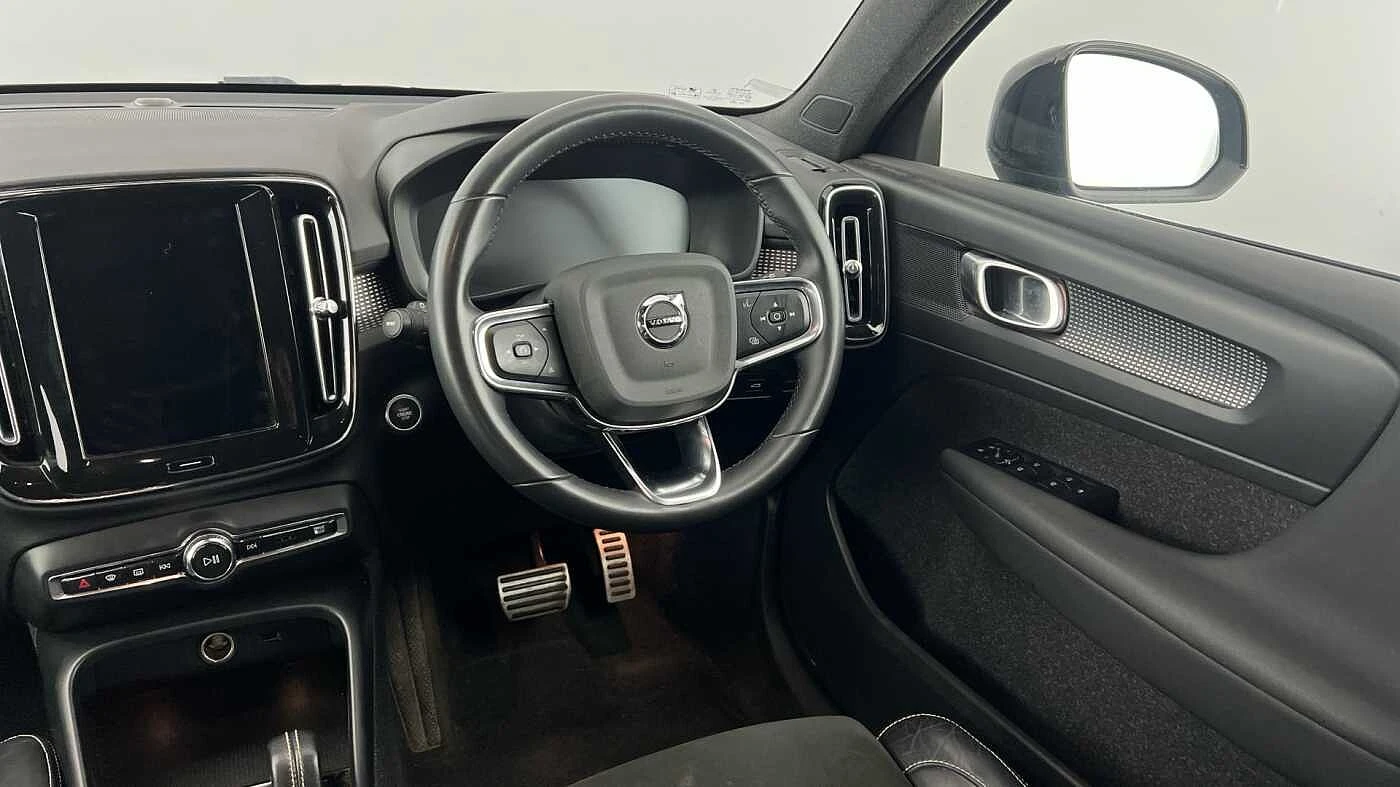 Volvo-XC40-image-7