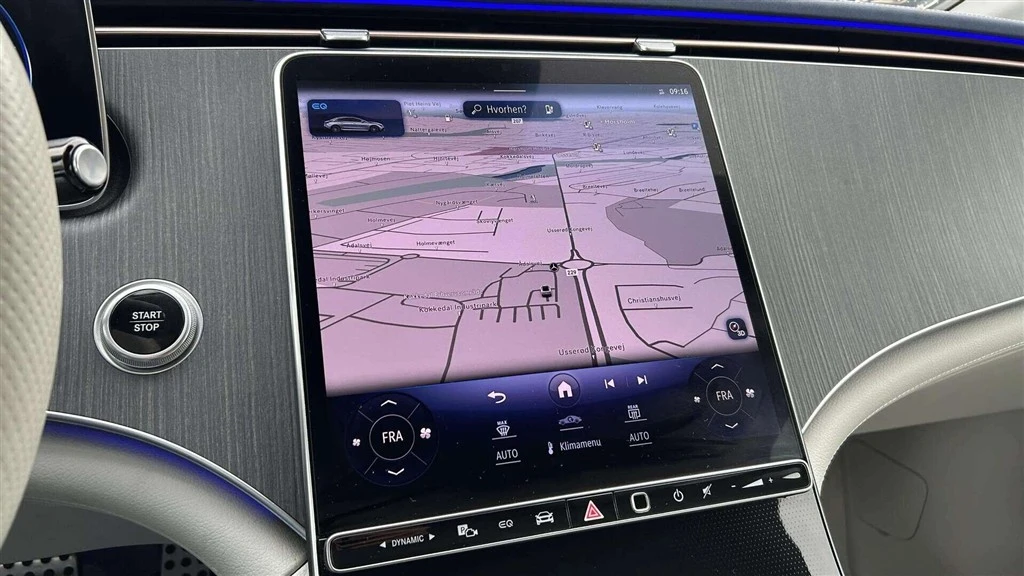 Mercedes-Benz-EQE-image-15