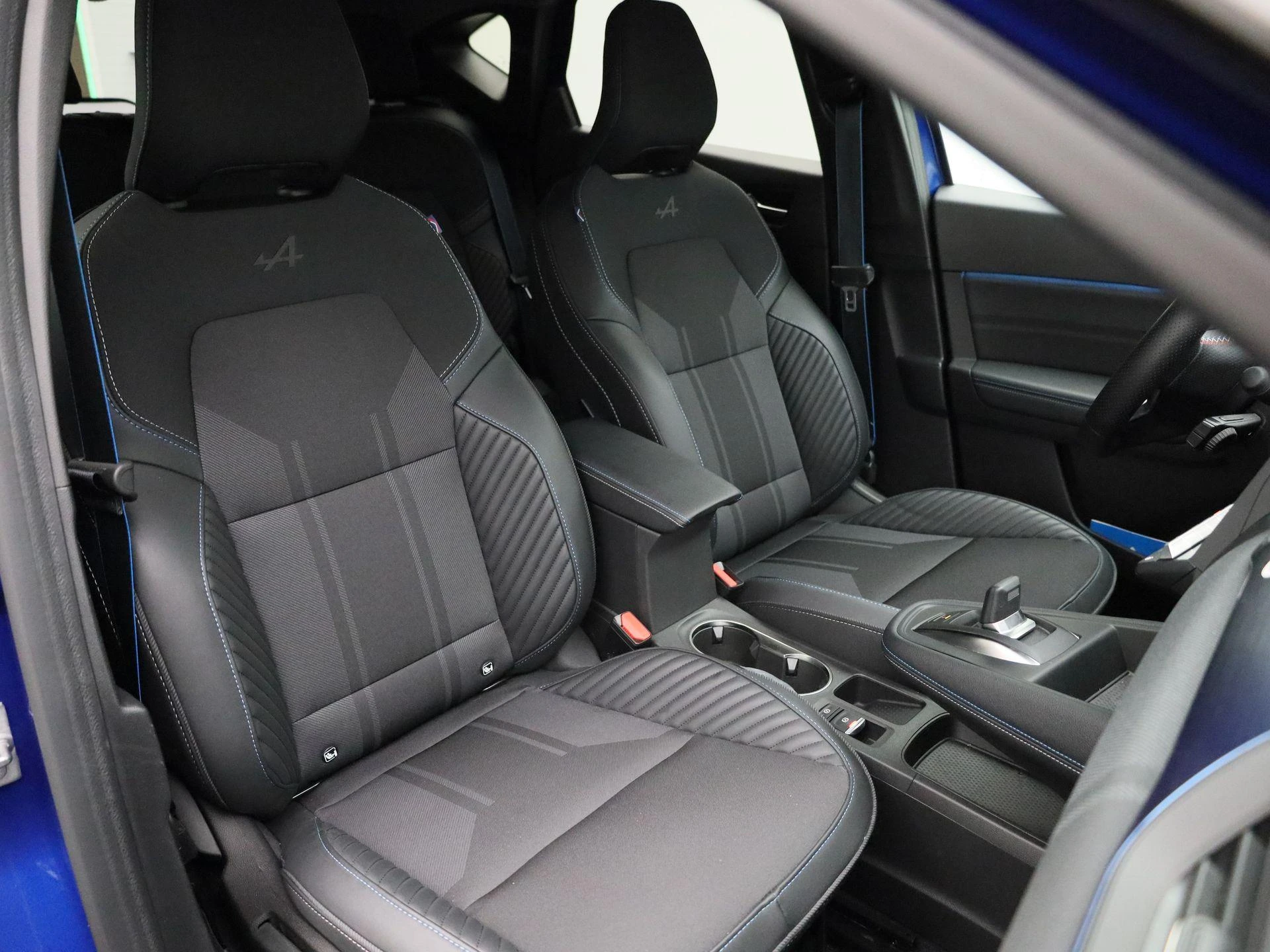 Renault-Captur-image-38