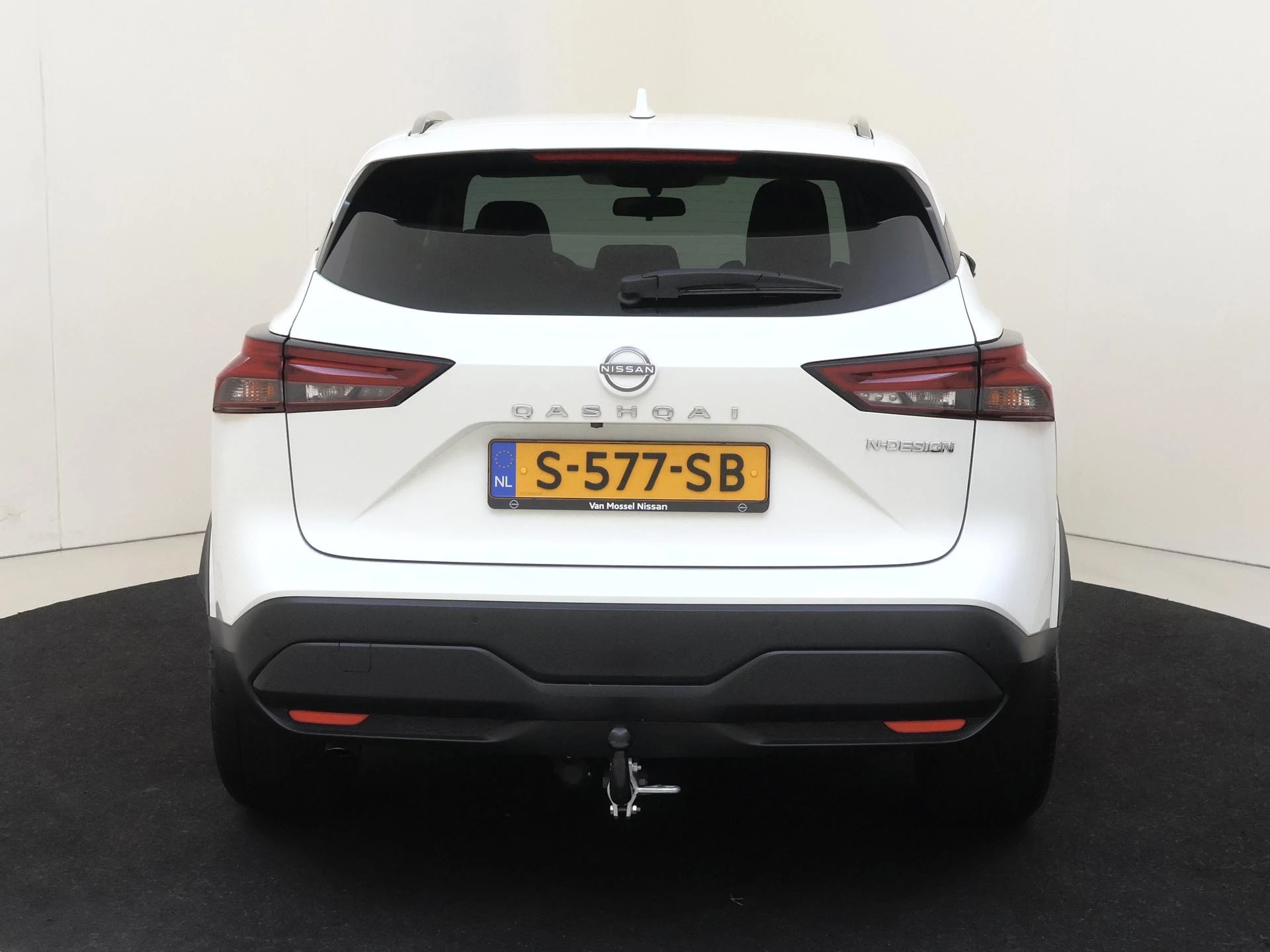 Nissan-QASHQAI-image-6
