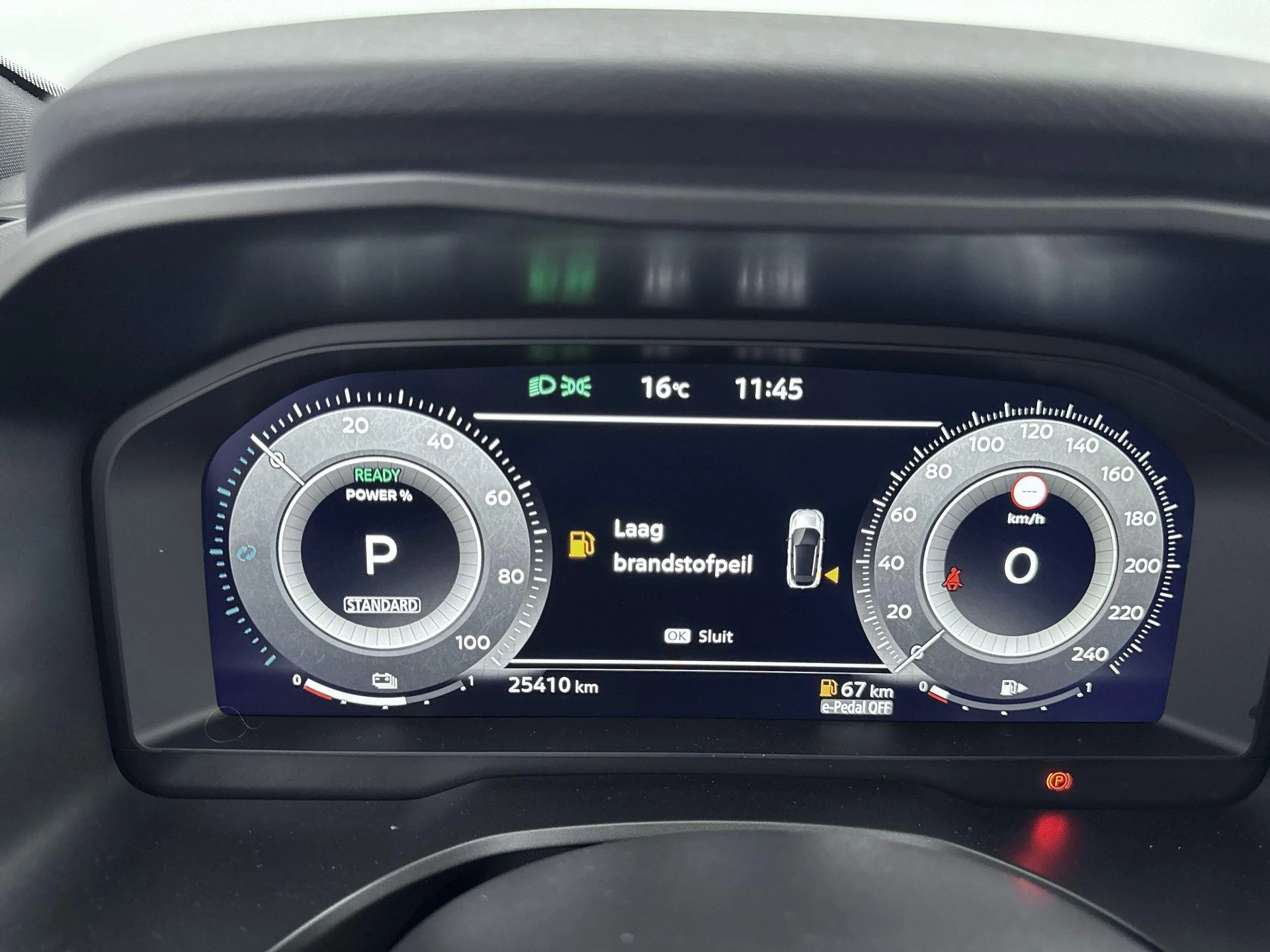 Nissan-QASHQAI-image-7