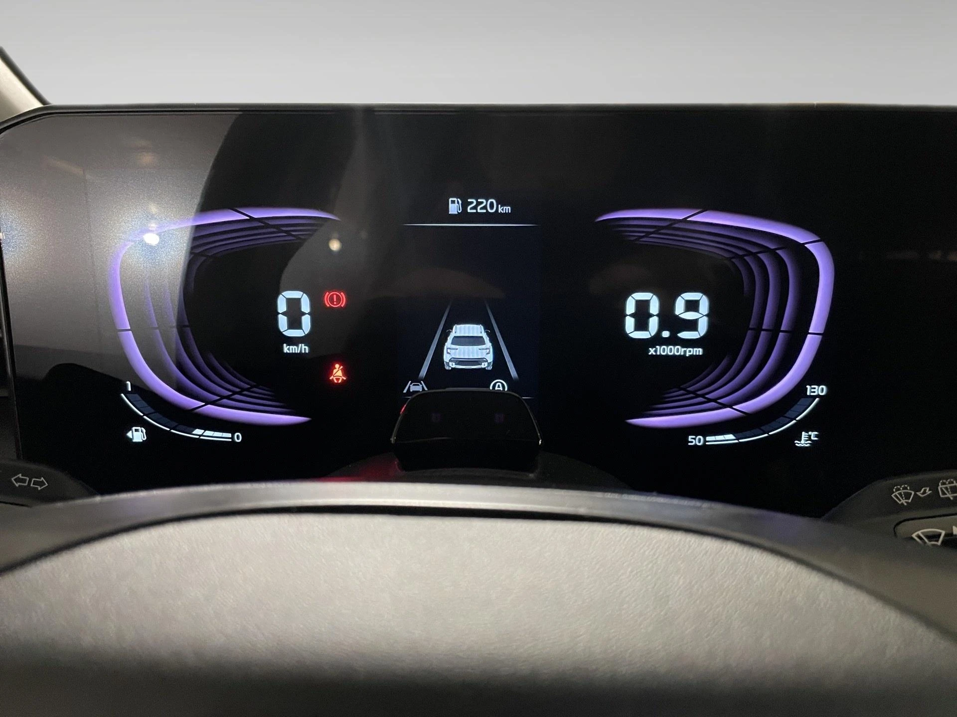 Kia-Stonic-image-1