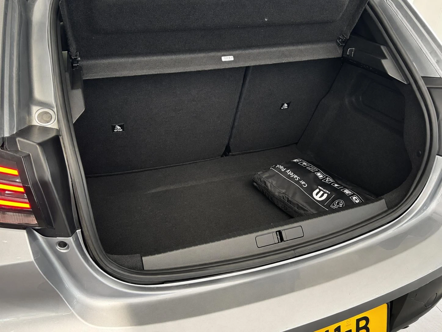 Peugeot-208-image-6