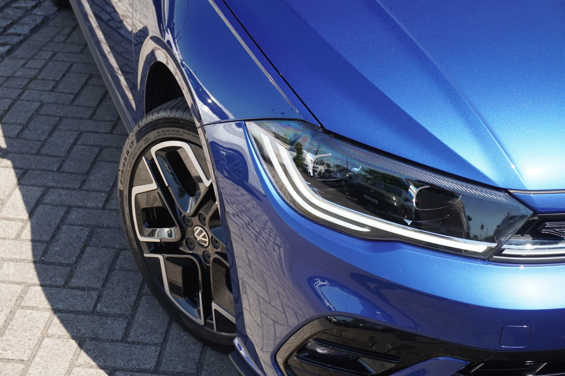 Volkswagen-Polo-image-42