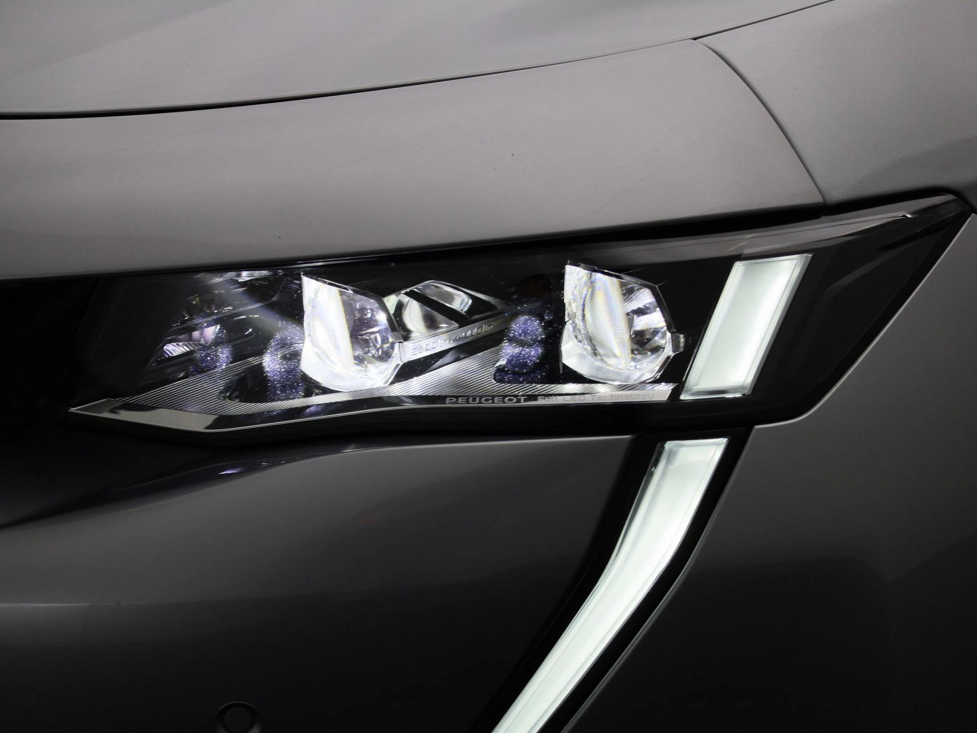 Peugeot-508-image-15
