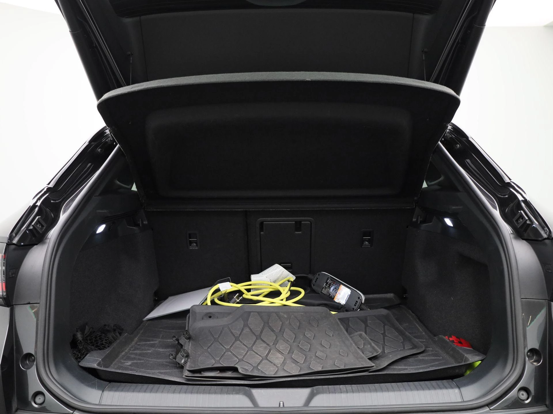 Volkswagen-ID.4-image-12