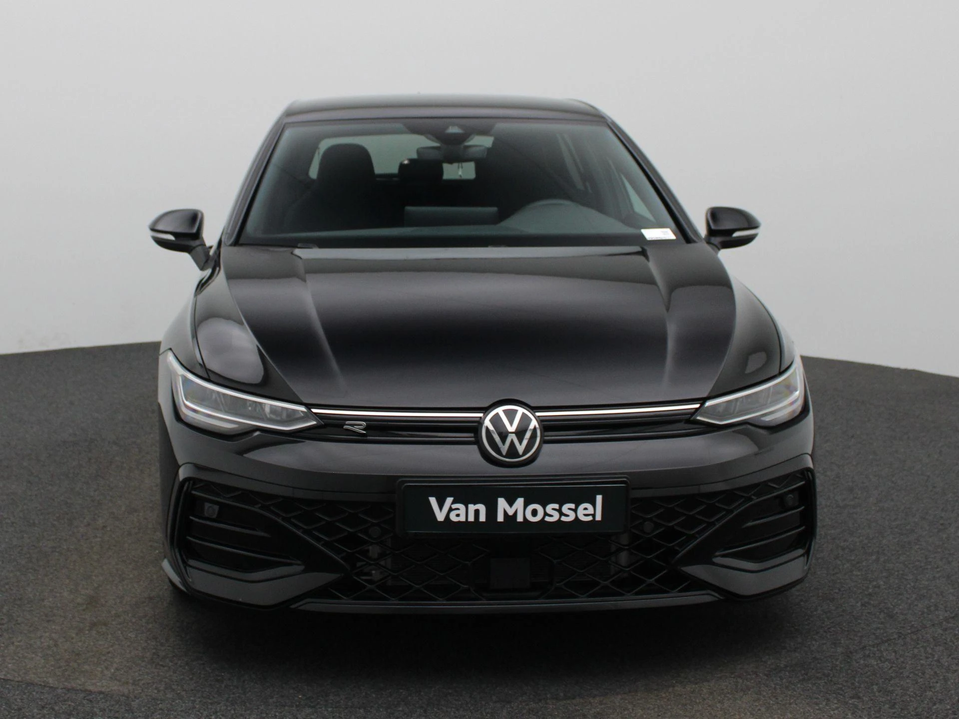 Volkswagen Golf 1.5 eTSI R-Line Edition