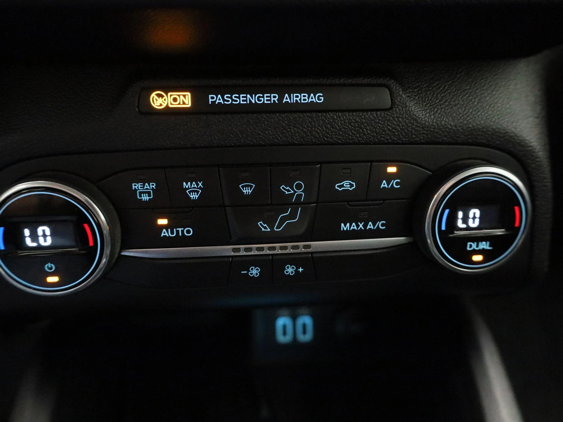 Ford Focus Wagon 1.0 EcoBoost Trend Edition Business