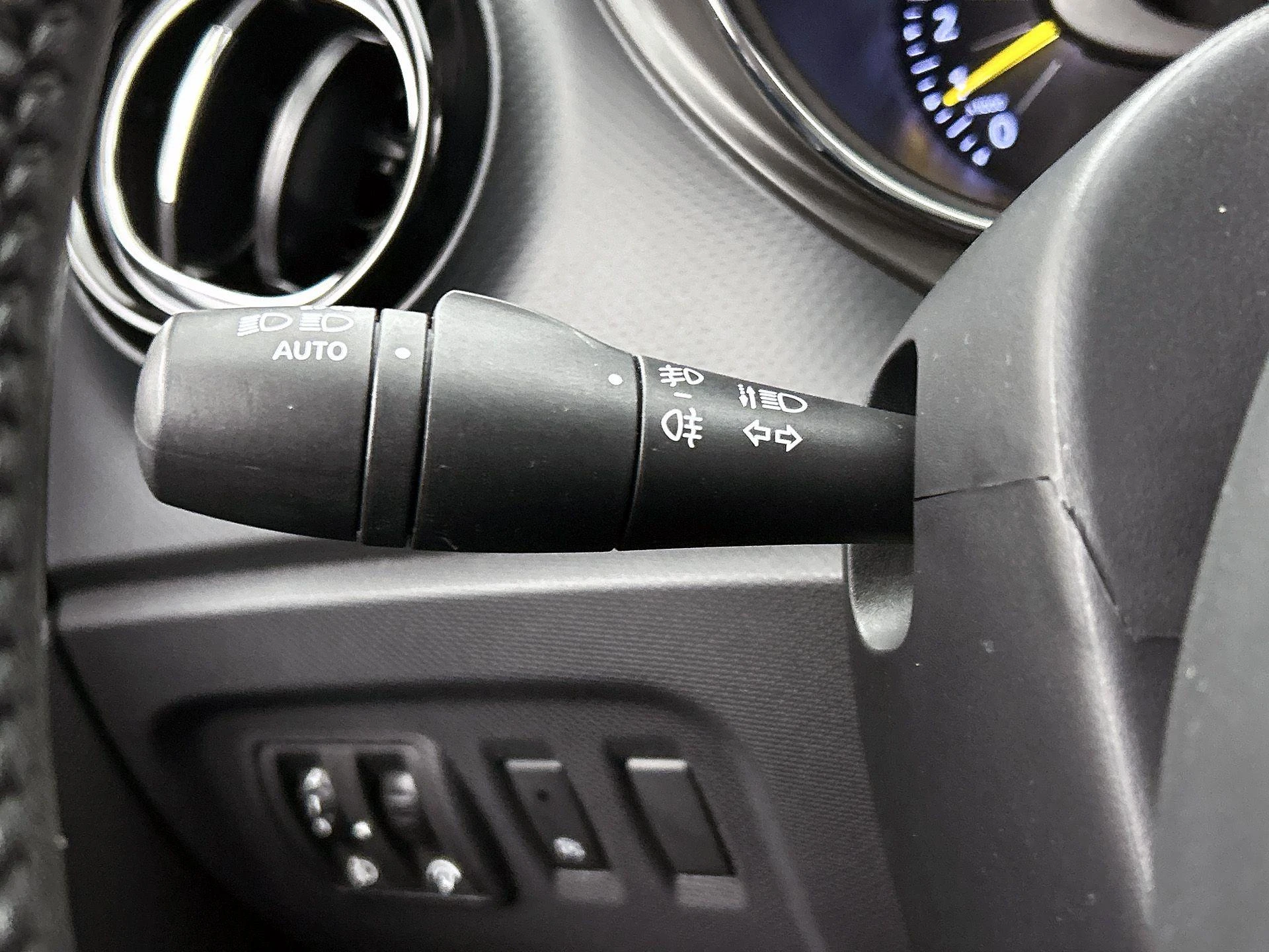 Renault-Captur-image-9