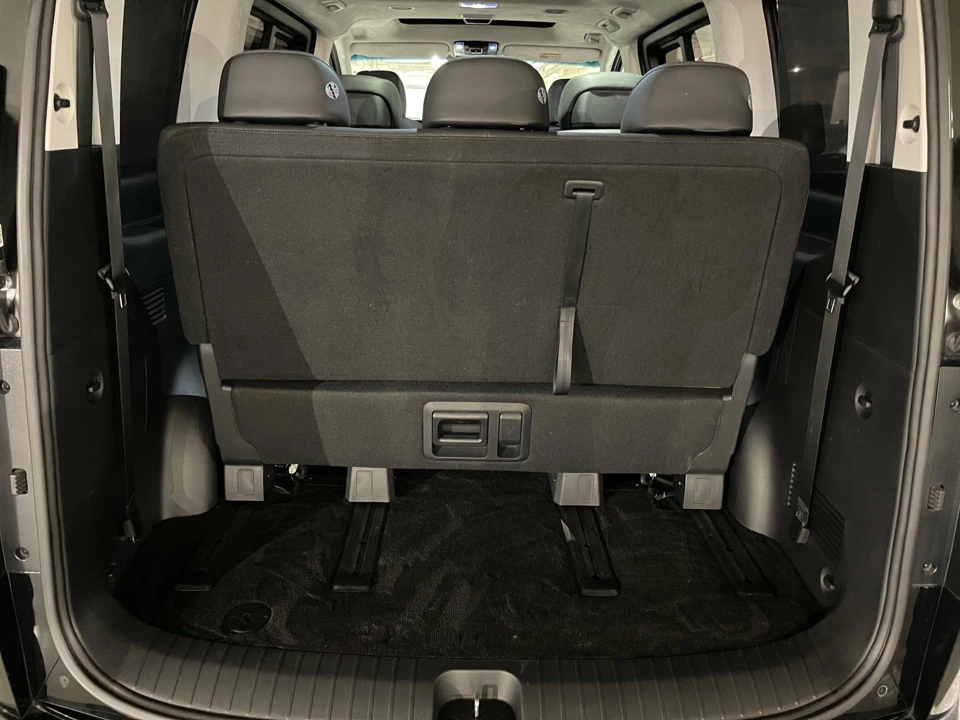 Hyundai-Staria-image-11